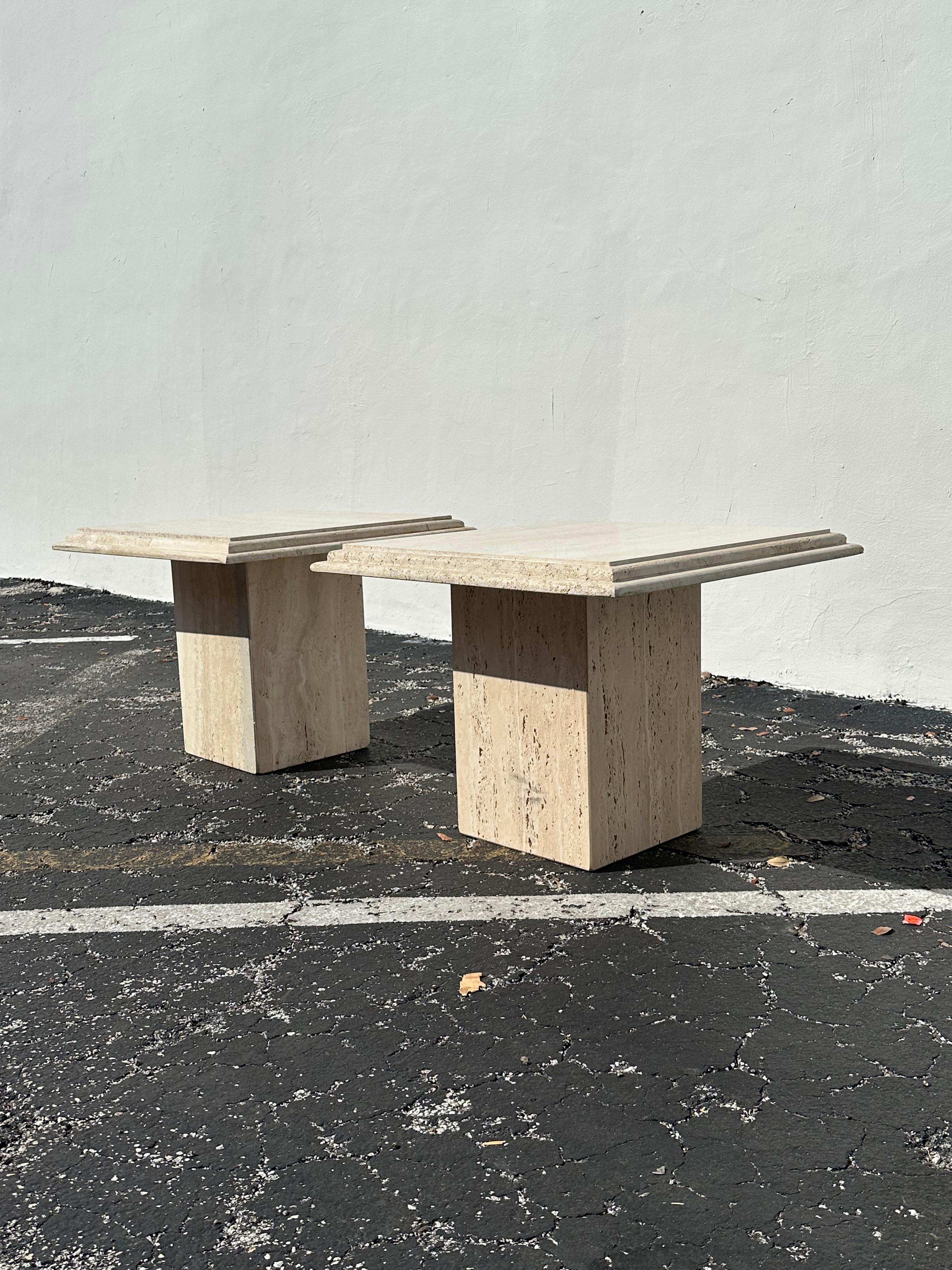 1970s Italian Travertine Square End Tables, Set of 2 For Sale 1