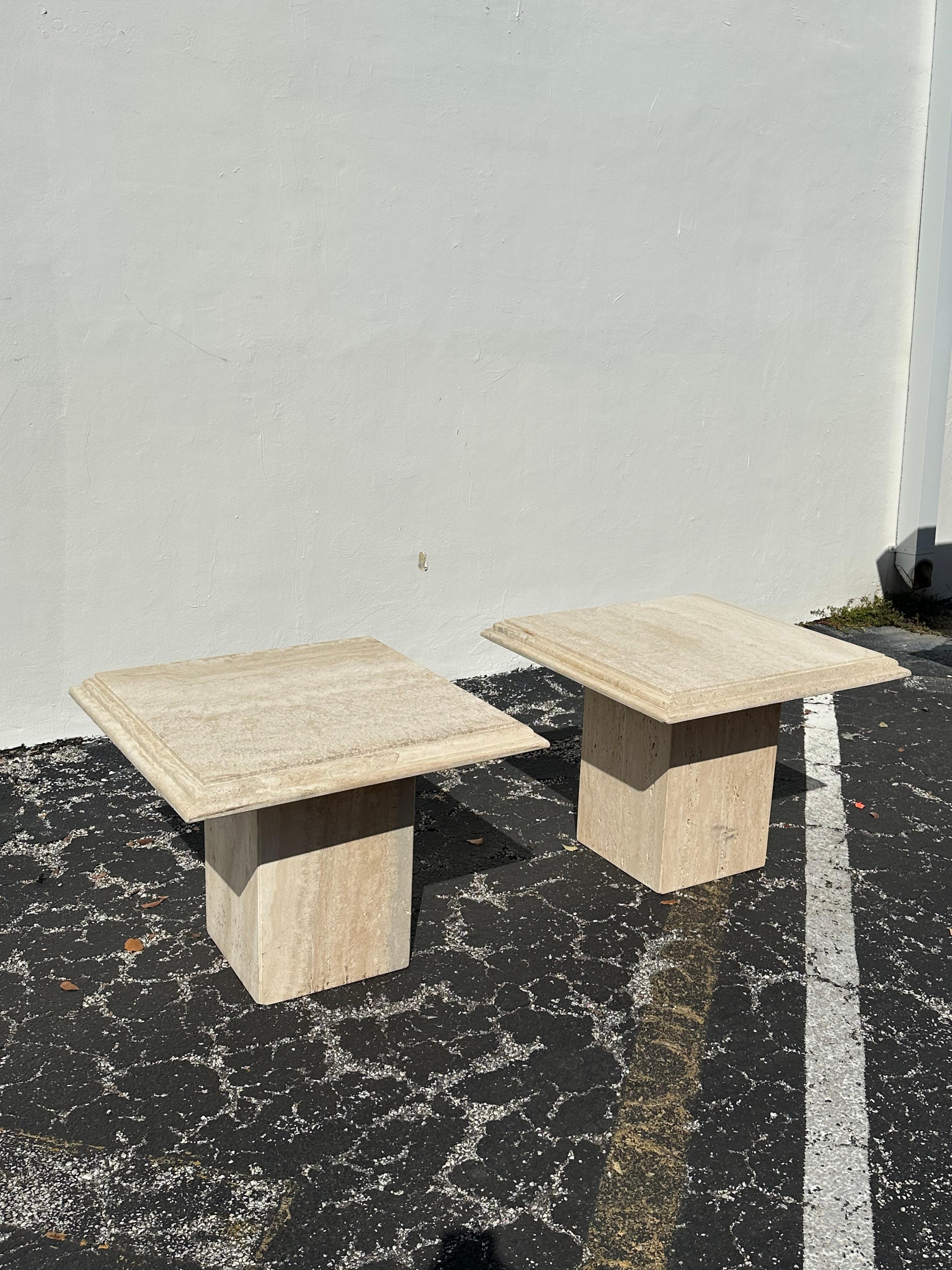 1970s Italian Travertine Square End Tables, Set of 2 For Sale 3