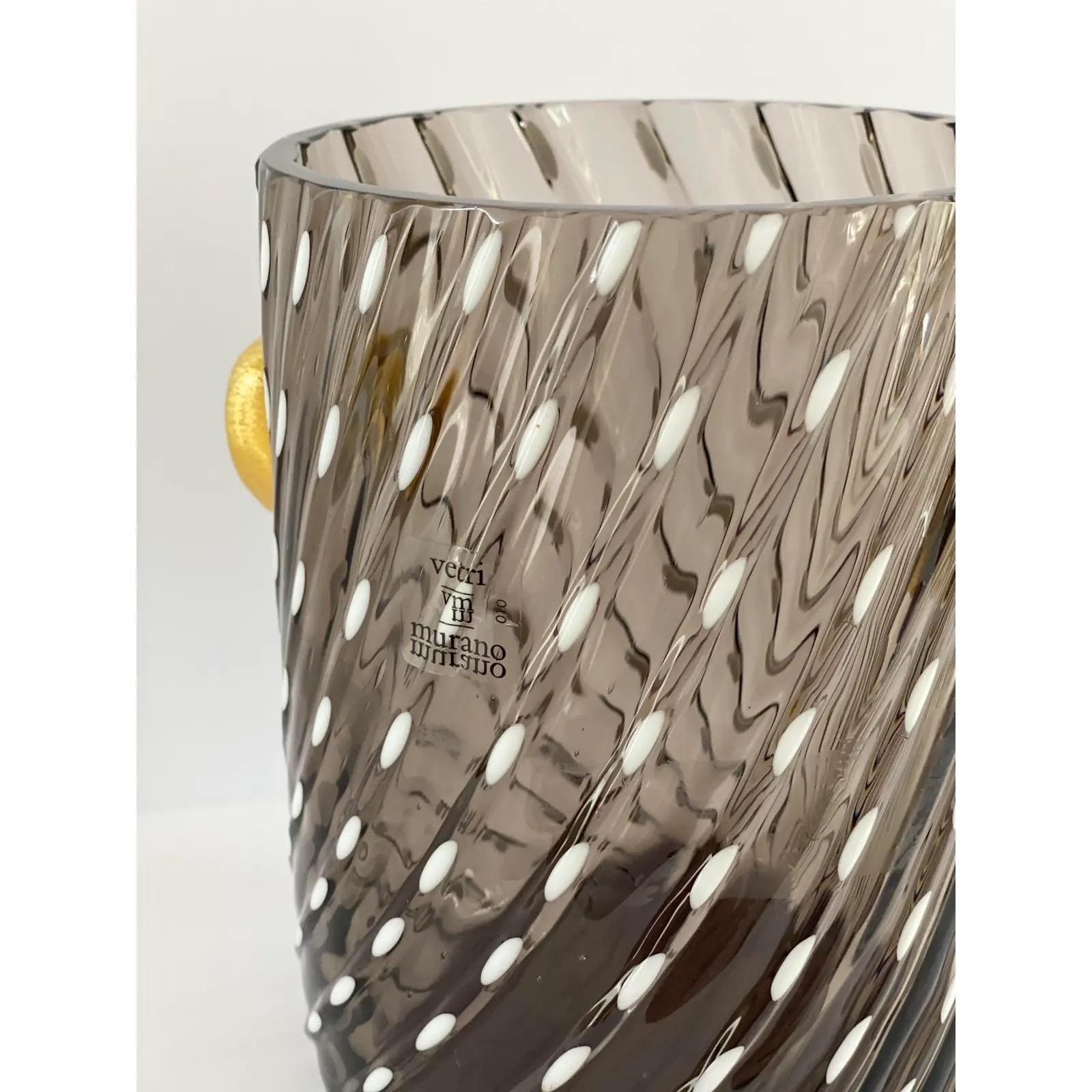 Vaso in vetro artistico soffiato a mano di Vetri DI Murano degli anni '70 In condizioni buone in vendita a Farmington Hills, MI