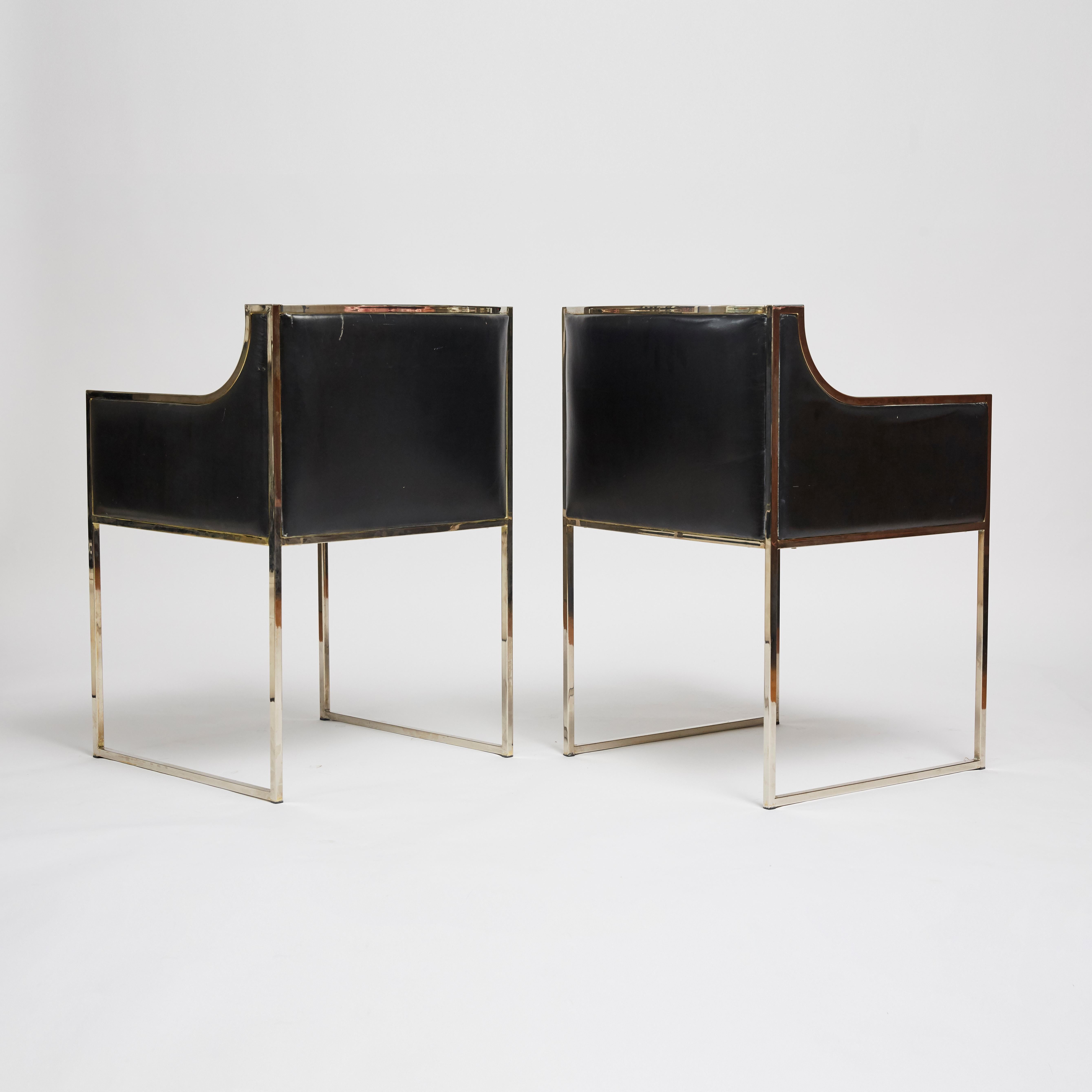 A pair of 1970s Italian armchairs with chrome frame and original black leather upholstery attributed to Willy Rizzo. Chrome frame shows some marks and leather upholstery shows marks and fading consistent with age and use.

Measures: W 54 cm x D 52