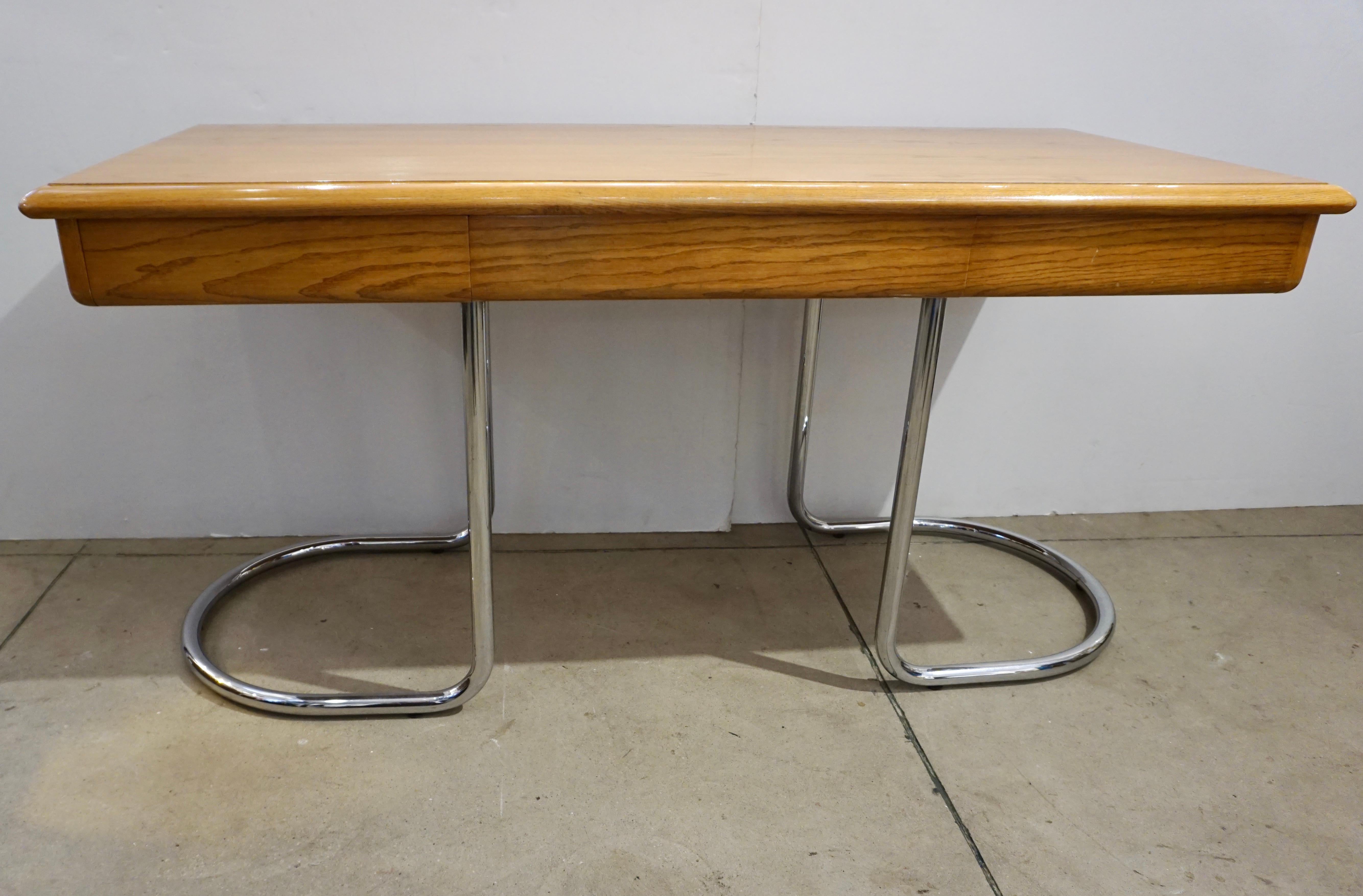 XX secolo 1970s Italian Vintage Curved Nickel Legs 3-Drawer Ash Tree Center Desk/Console in vendita