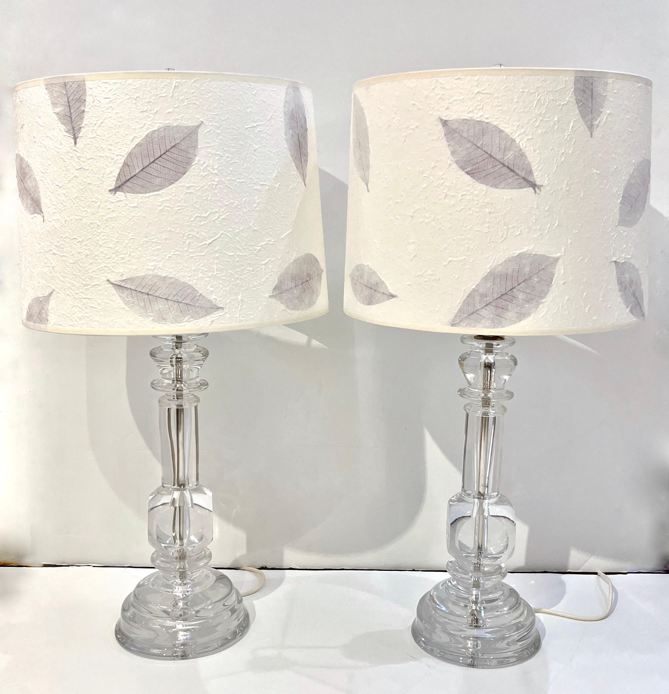 1970s Italian Vintage Organic Pair of Turned Faceted Crystal Glass Table Lamps For Sale 4