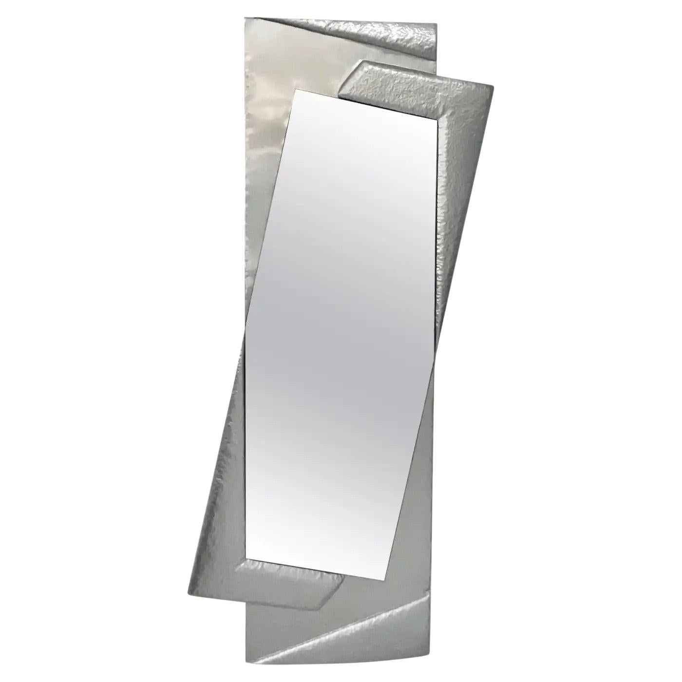 Miroir long italien vintage post-moderne minimaliste en aluminium des années 1970