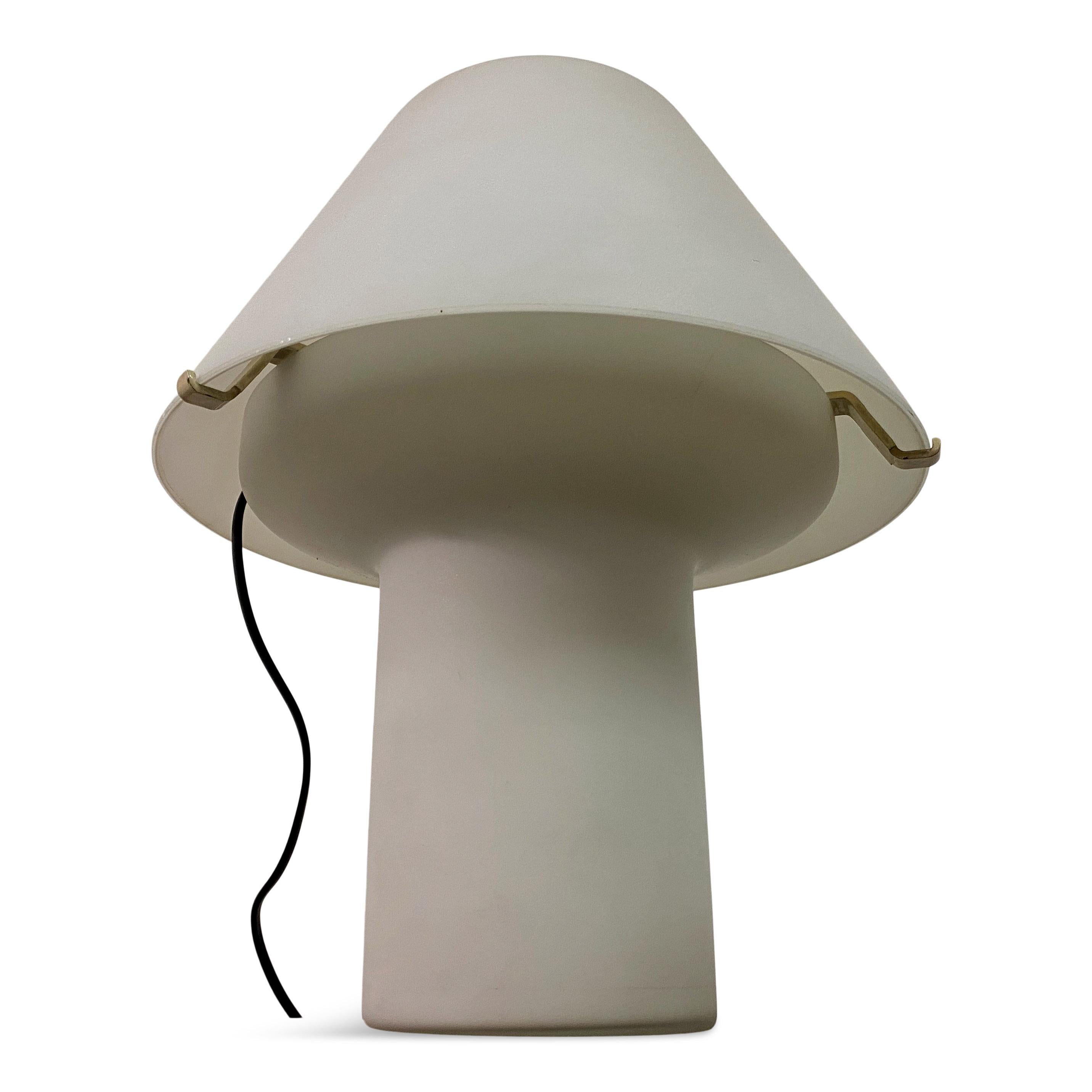 1970S Italian White Glass Table Lamp For Sale 5