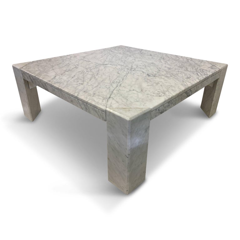 1970s Italian White Marble Coffee Table For Sale 1