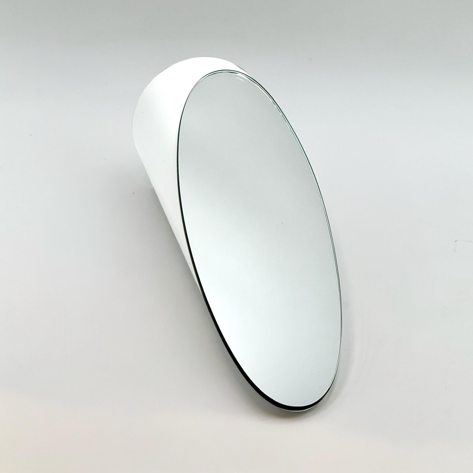 Glass 1970s Italian White Tabletop Lipstick Mirror in Sculptural Pop Plastic Design For Sale