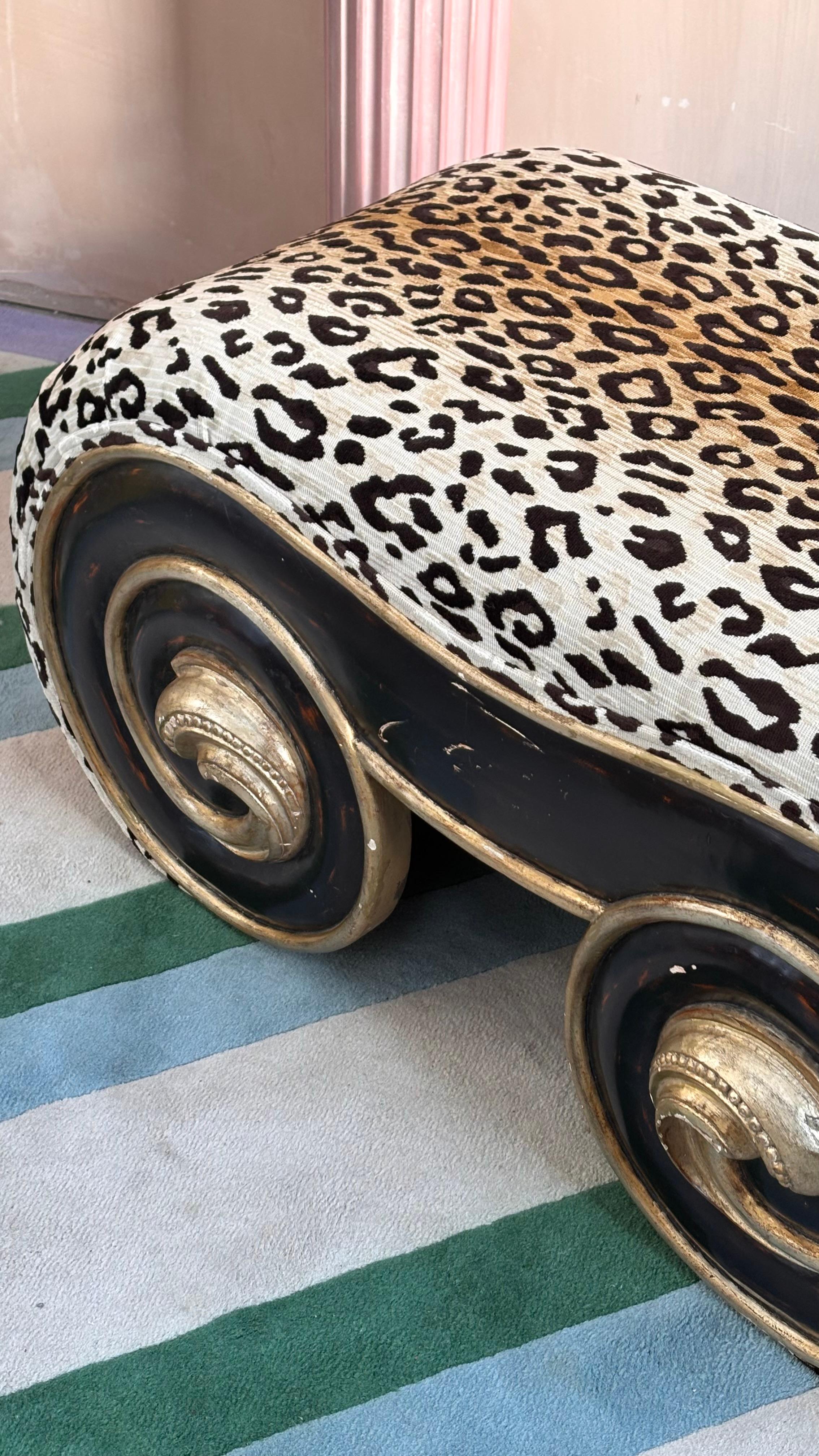 1970s Italian wood scroll bench in leopard print velvet In Good Condition In Haywards Heath, GB