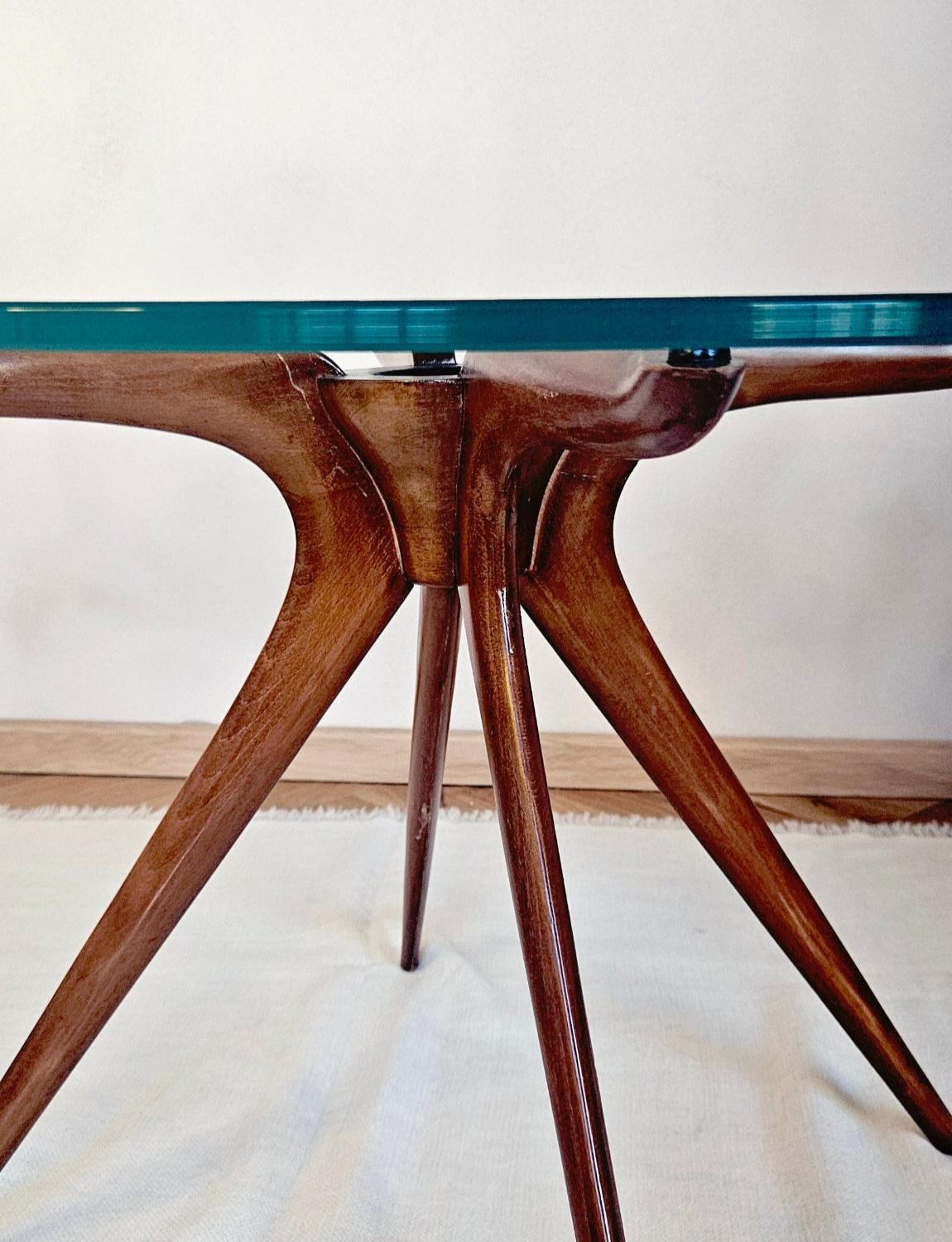 1970er Italienischer Beistelltisch aus Holz und Glas mit Spinne im Zustand „Gut“ in Florence, Tuscany