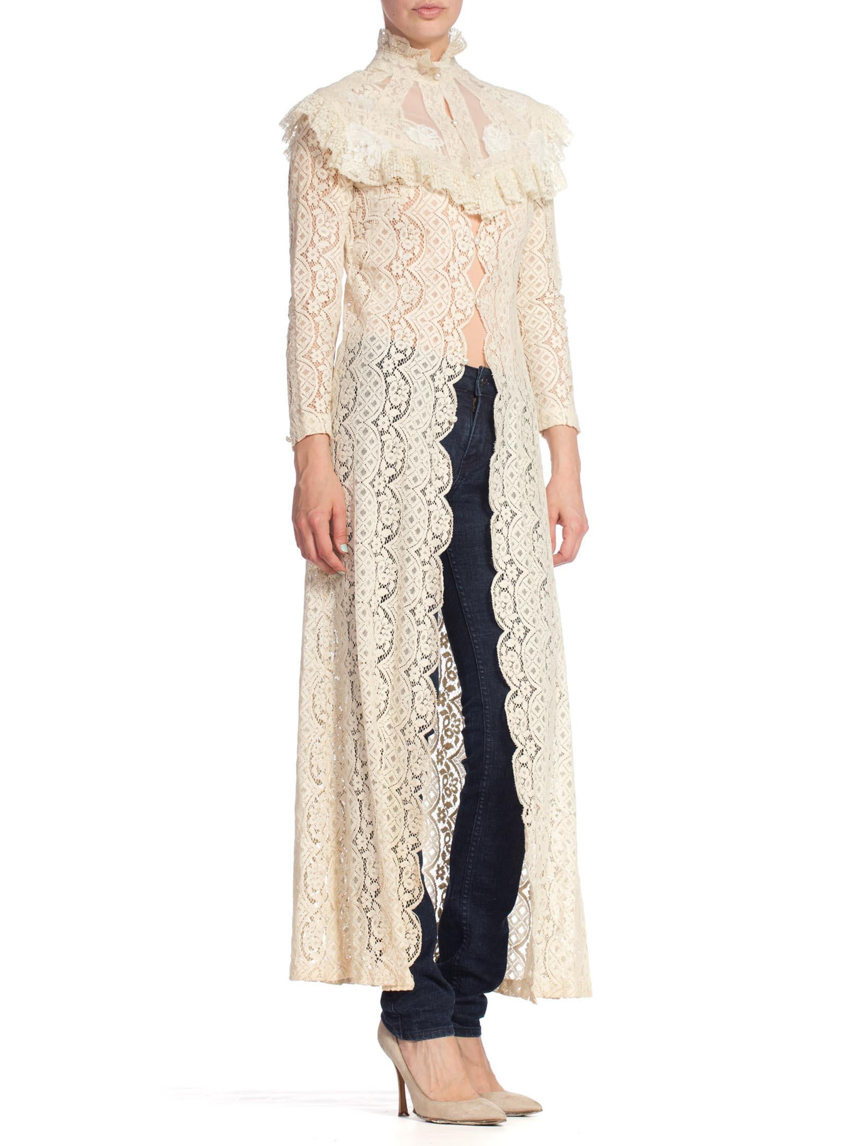 1970'S Ivory Cotton Lace Victorian Revival Duster Dress In Excellent Condition In New York, NY