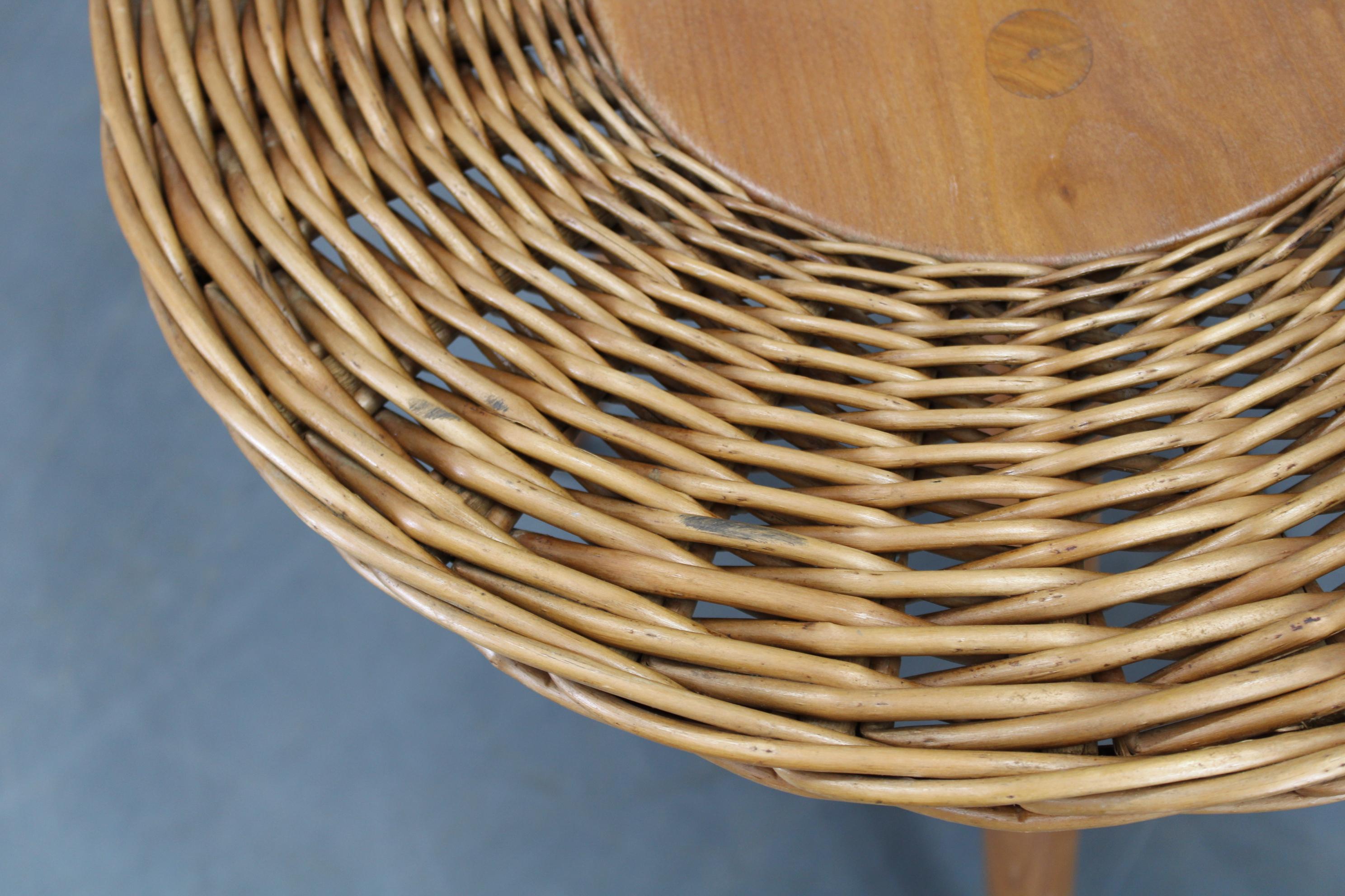Lámpara de pie de madera Jan Kalous de los años 70 para ULUV, Checoslovaquia en venta 9