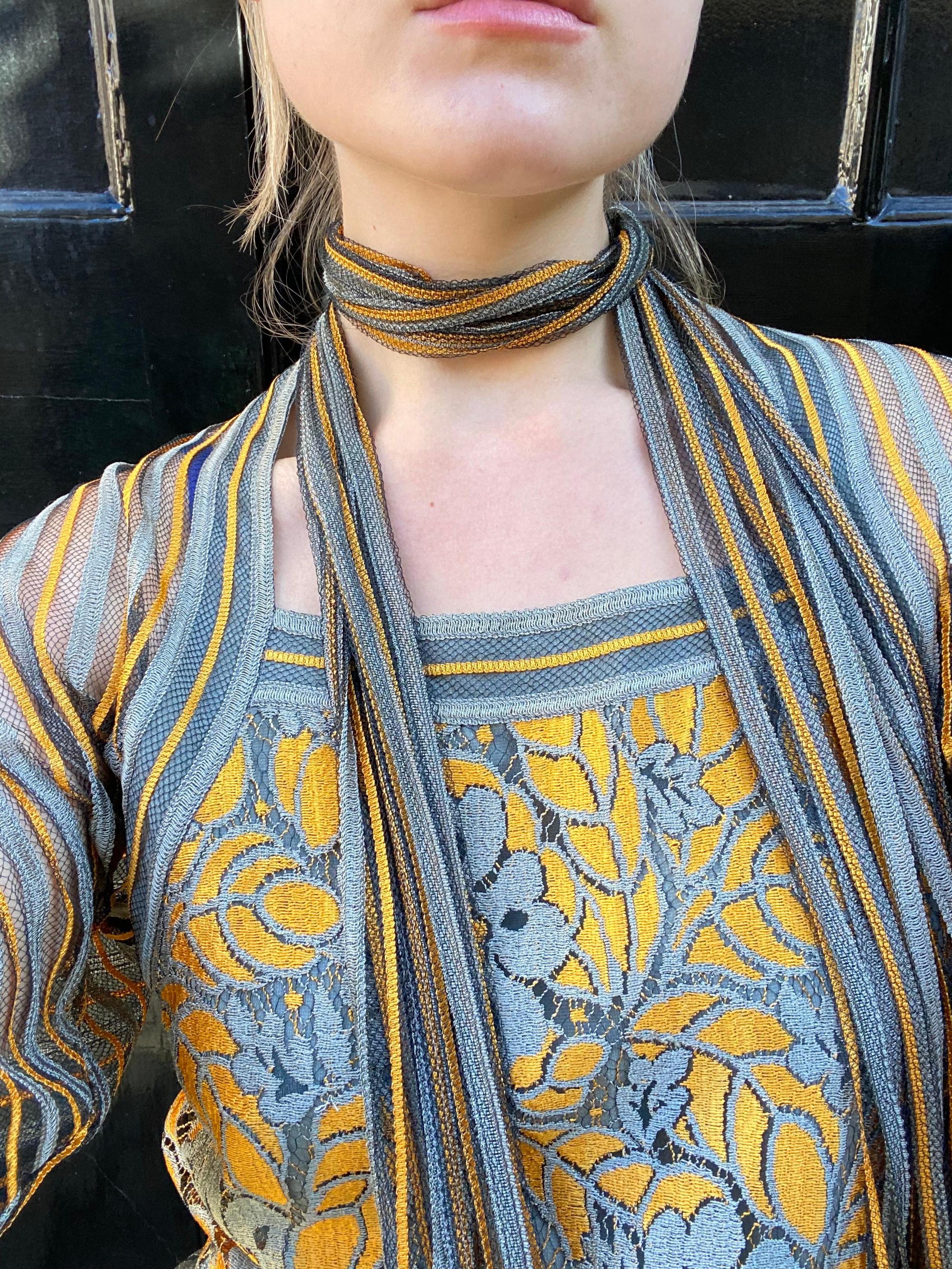 1970s Janice Wainwright Grey and Gold Flapper Style Dress For Sale 3
