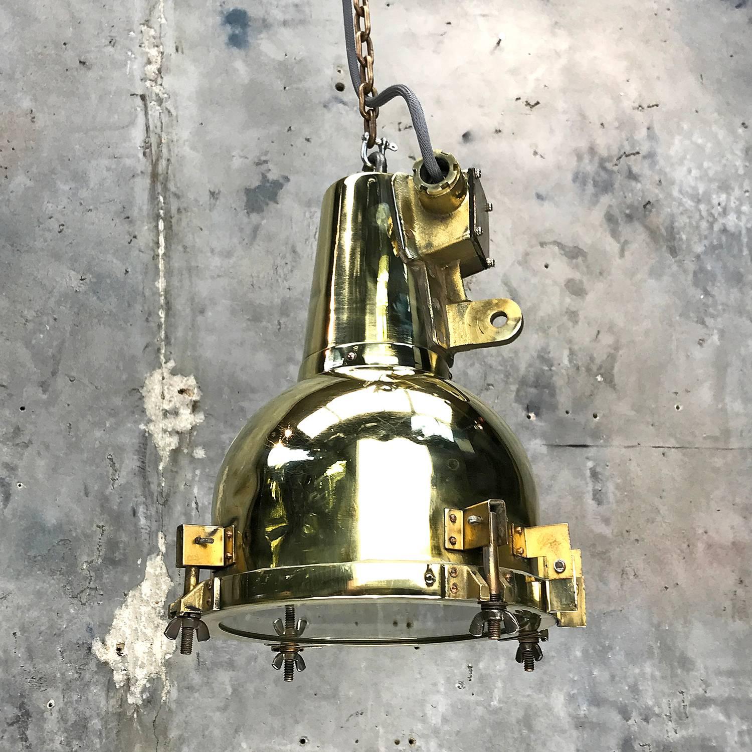 1970s Japanese Brass Marine Nautical Searchlight Pendant Lamp, Edison E26/E27 7