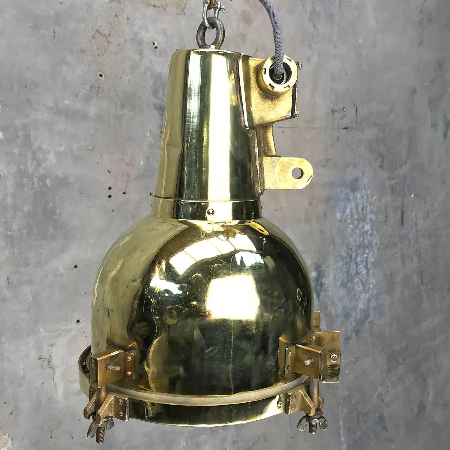 1970s Japanese Brass Marine Nautical Searchlight Pendant Lamp, Edison E26/E27 In Excellent Condition In Leicester, Leicestershire