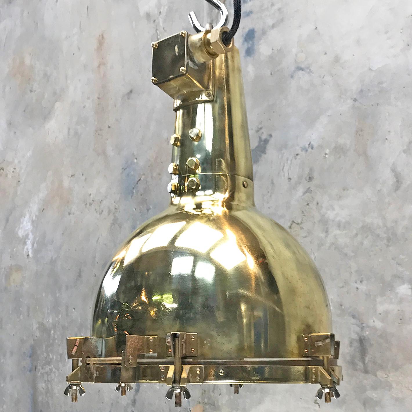 This substantial fitting was salvaged from an old Japanese cargo ship built during the 1970s.

We have expertly converted the search light to be a pendant for down lighting areas such as breakfast islands, bar tops, dining tables, snooker tables