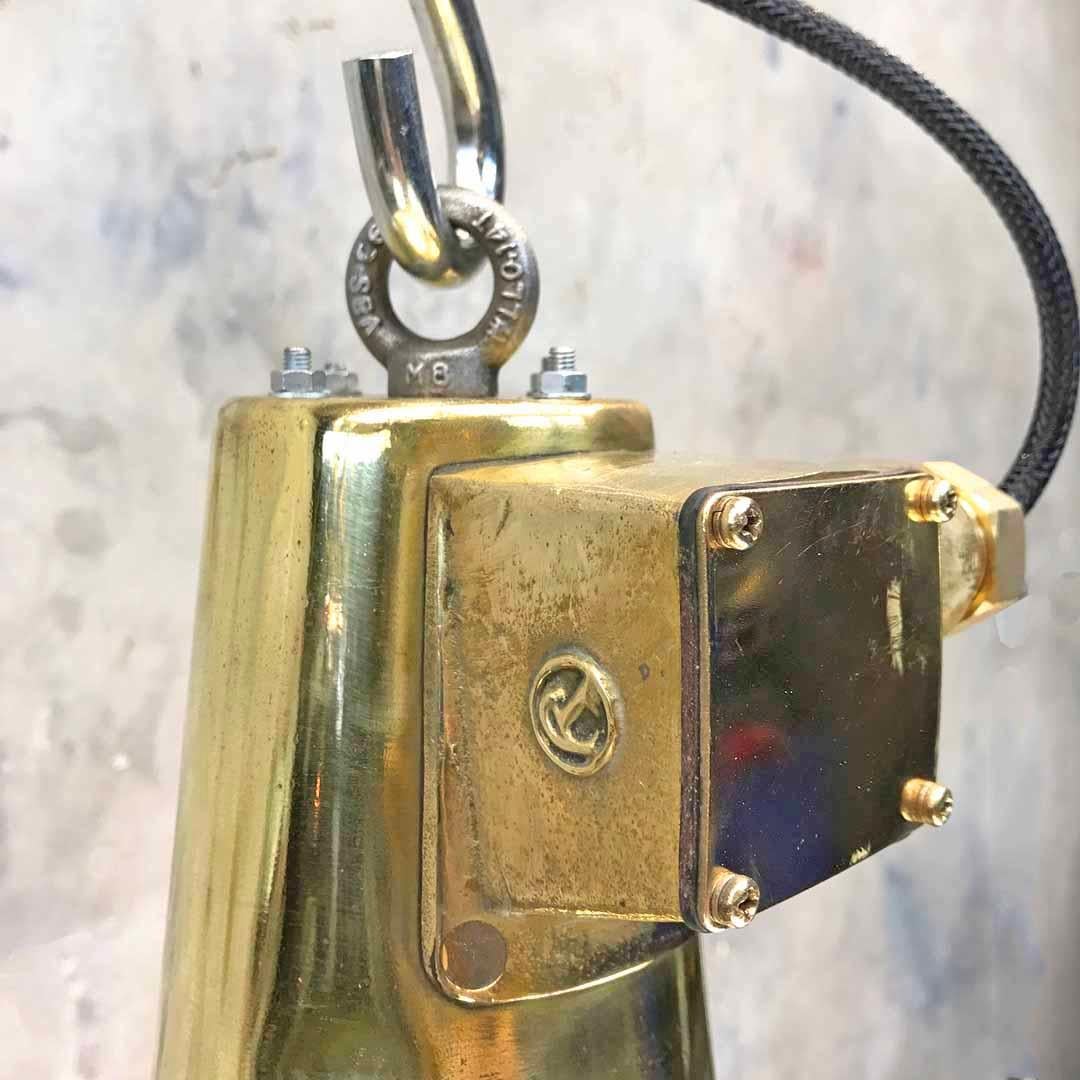 1970s Japanese Brass Marine Nautical Searchlight Pendant Lamp, Edison E40-E27 For Sale 1