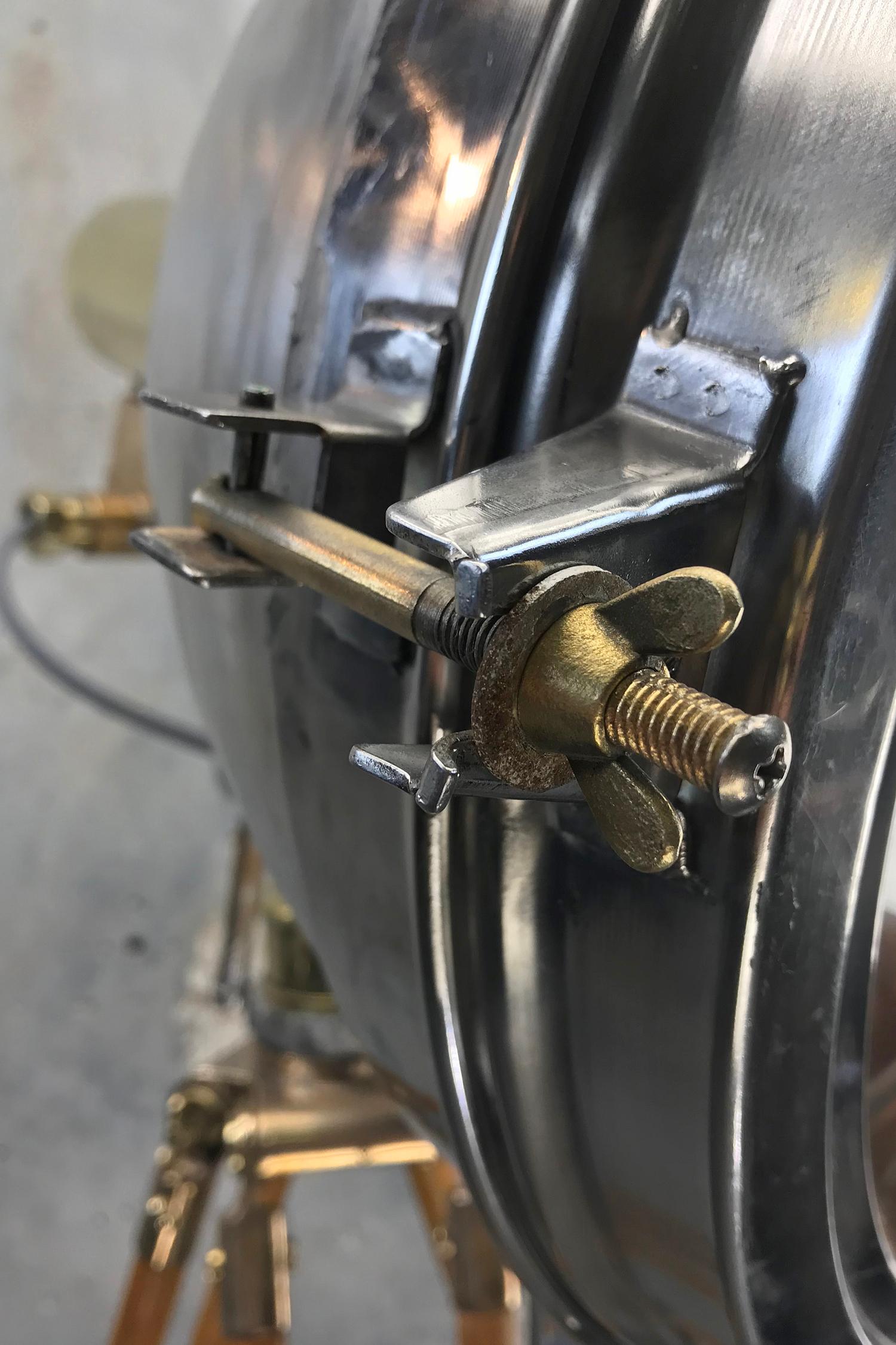 1970s Japanese Industrial Brass, Bronze and Stainless Steel Search Light Tripod 4