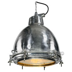 1970er Jahre Japanische große industrielle Aluminium & Glas Dome Pendelleuchte