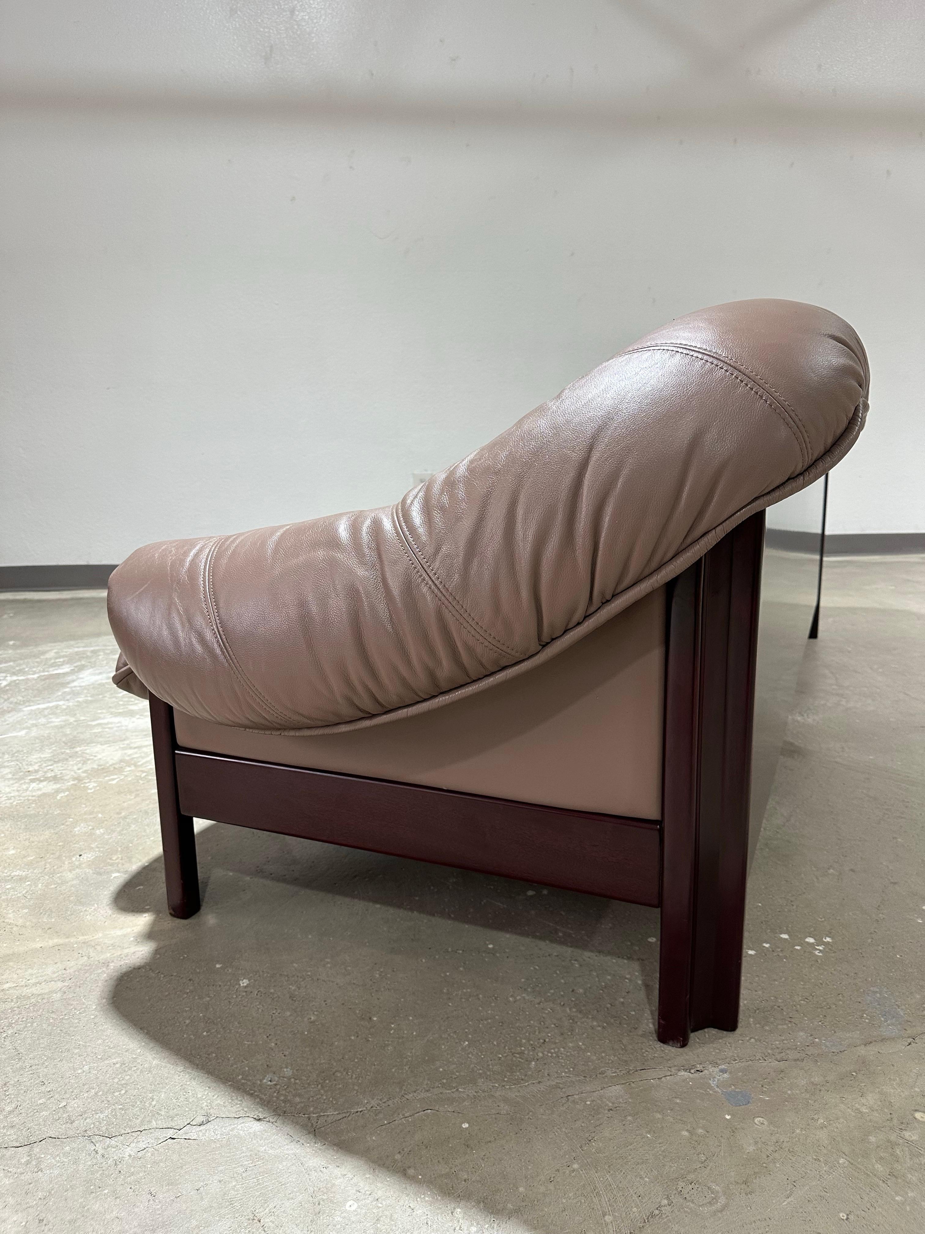 1970’s Jean Gillon for Probel Brazilian Modernist Rosewood and Leather Sofa In Good Condition In Lutz, FL