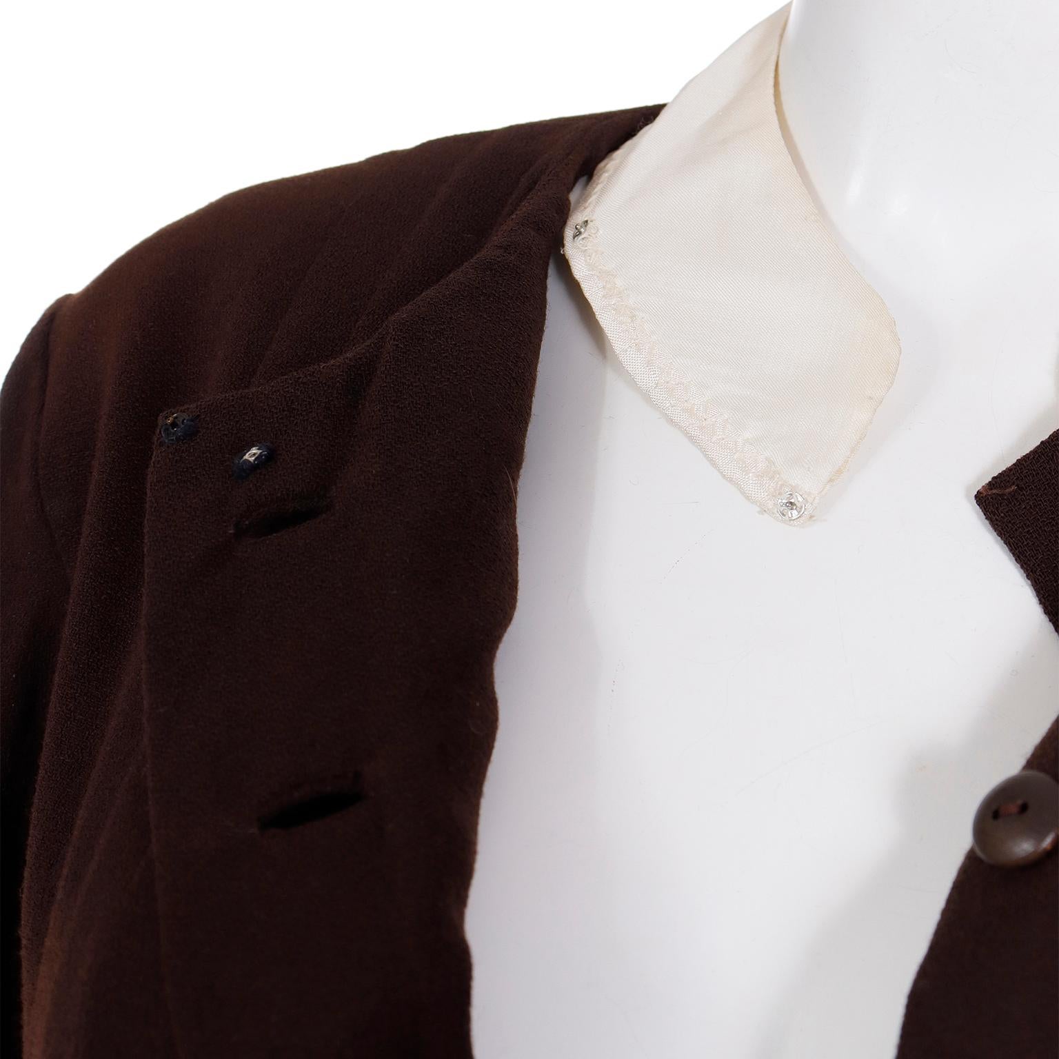 1970 Jean Louis I Magnin Brown Robe plissée avec écharpe à franges en vente 7