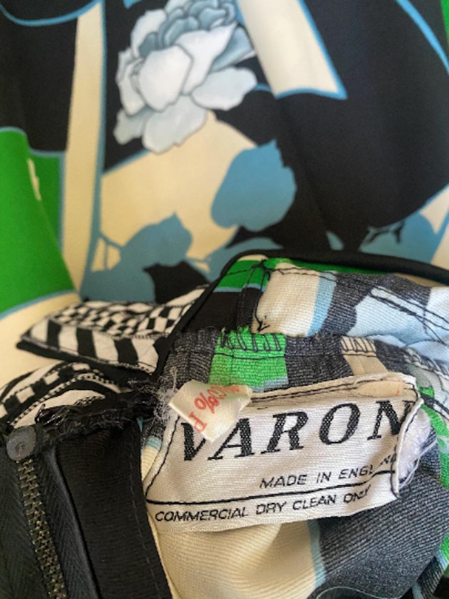 1970er Jean Varon Blumiges Maxikleid mit Rosendruck im Angebot 1