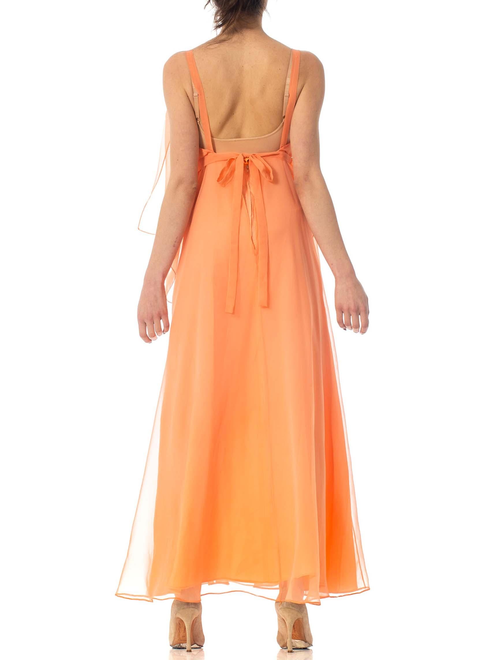 1970S JEAN VARON Peach Polyester Chiffon Backless Minimal Disco Goddess Gown For Sale 1