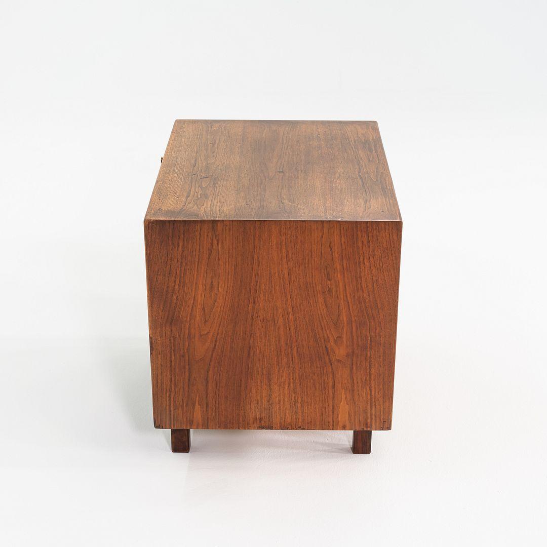 1970s Jens Risom Design 27 inch Cabinet / Nightstand in Walnut For Sale 5