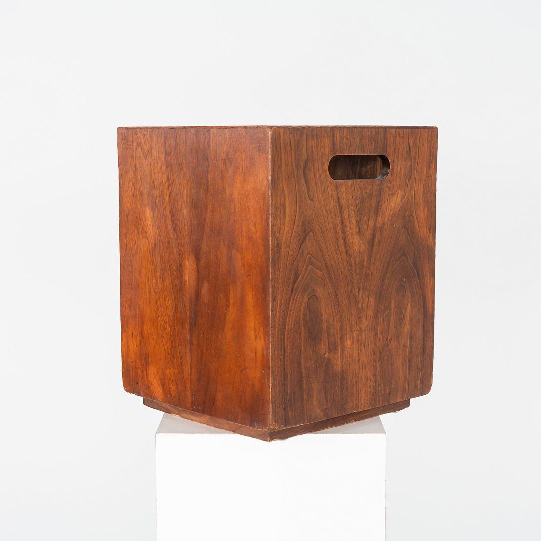 This is a Walnut Wastebasket, originally designed by Jens Risom for Jens Risom Design. This piece dates back to the 1970s. It came from a corporate office building that was fully furnished by Jens Risom Design with desks, side chairs, lounge chairs,
