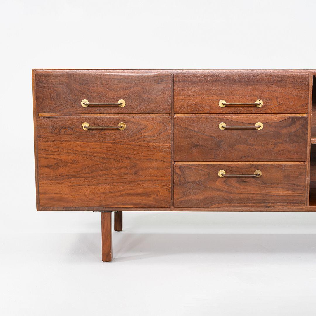 1970s Jens Risom Designs 72 inch Credenza / Cabinet in Walnut For Sale 5