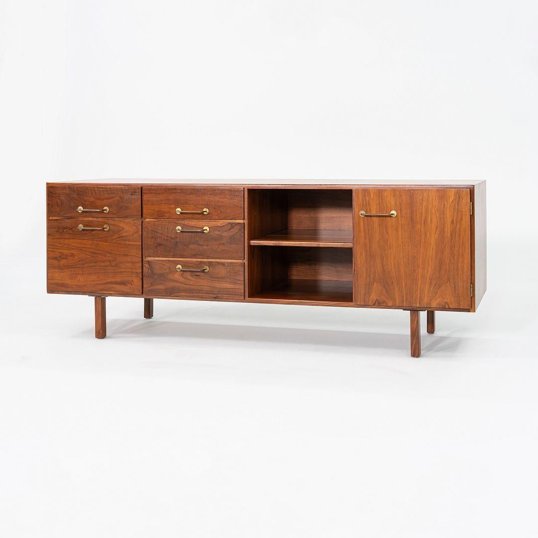 1970s Jens Risom Designs 72 inch Credenza / Cabinet in Walnut In Good Condition For Sale In Philadelphia, PA