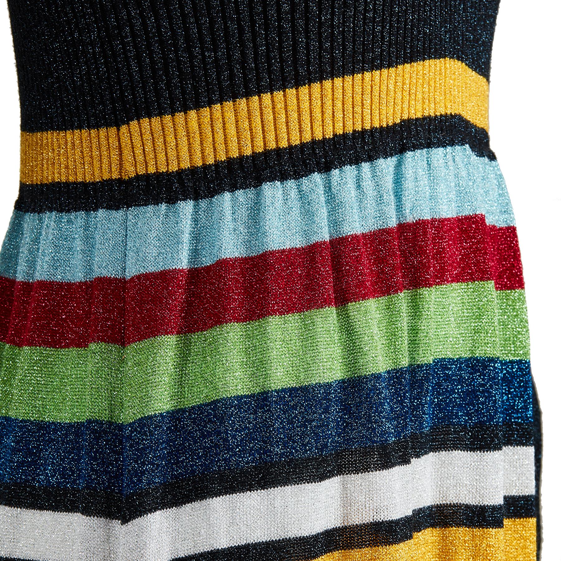 1970er Jersey Masters Maxikleid mit Glockenärmeln aus Metallic-Strick im Zustand „Hervorragend“ im Angebot in London, GB