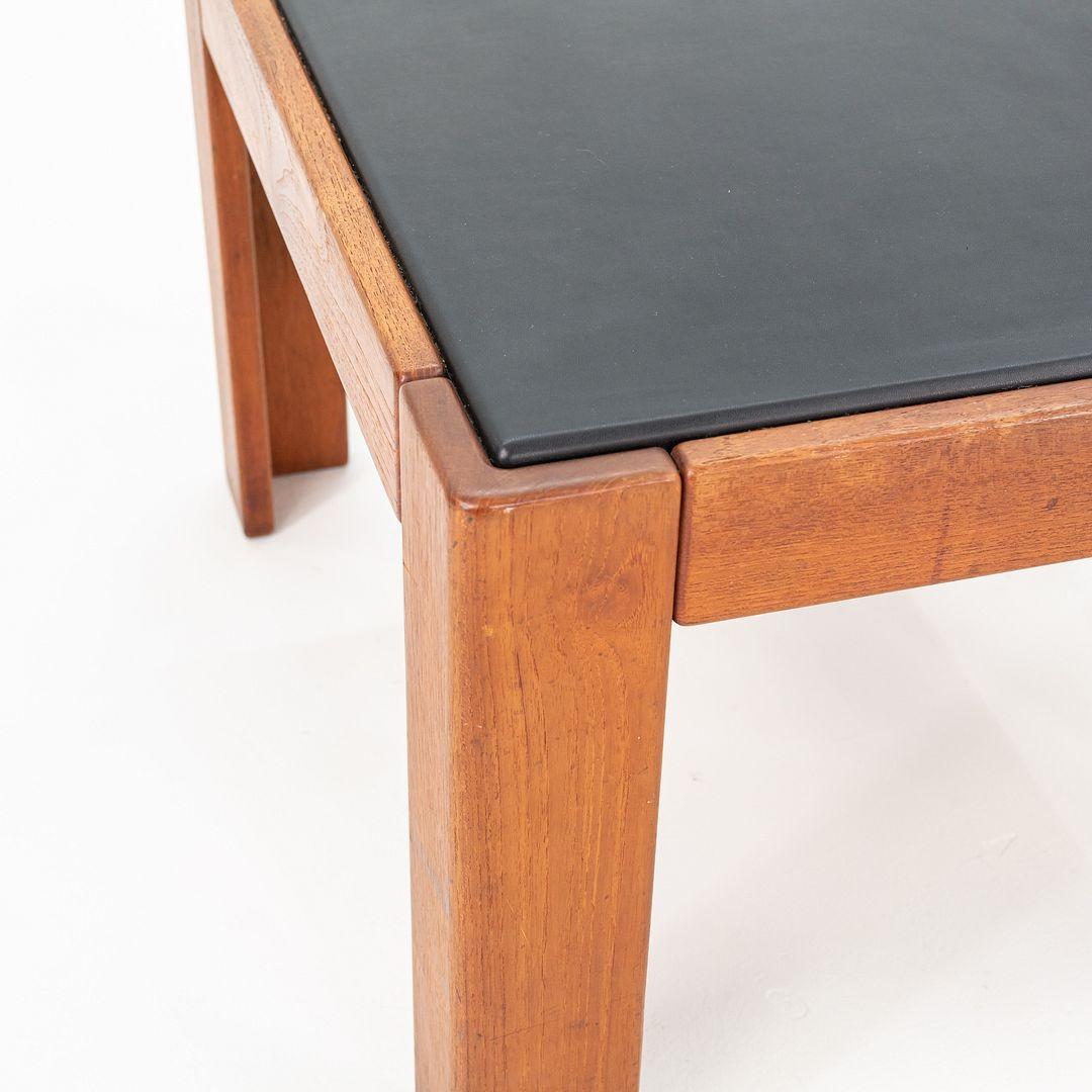 1970s Jim Eldon for Knoll International Side / Coffee / End Table in Walnut Bon état - En vente à Philadelphia, PA
