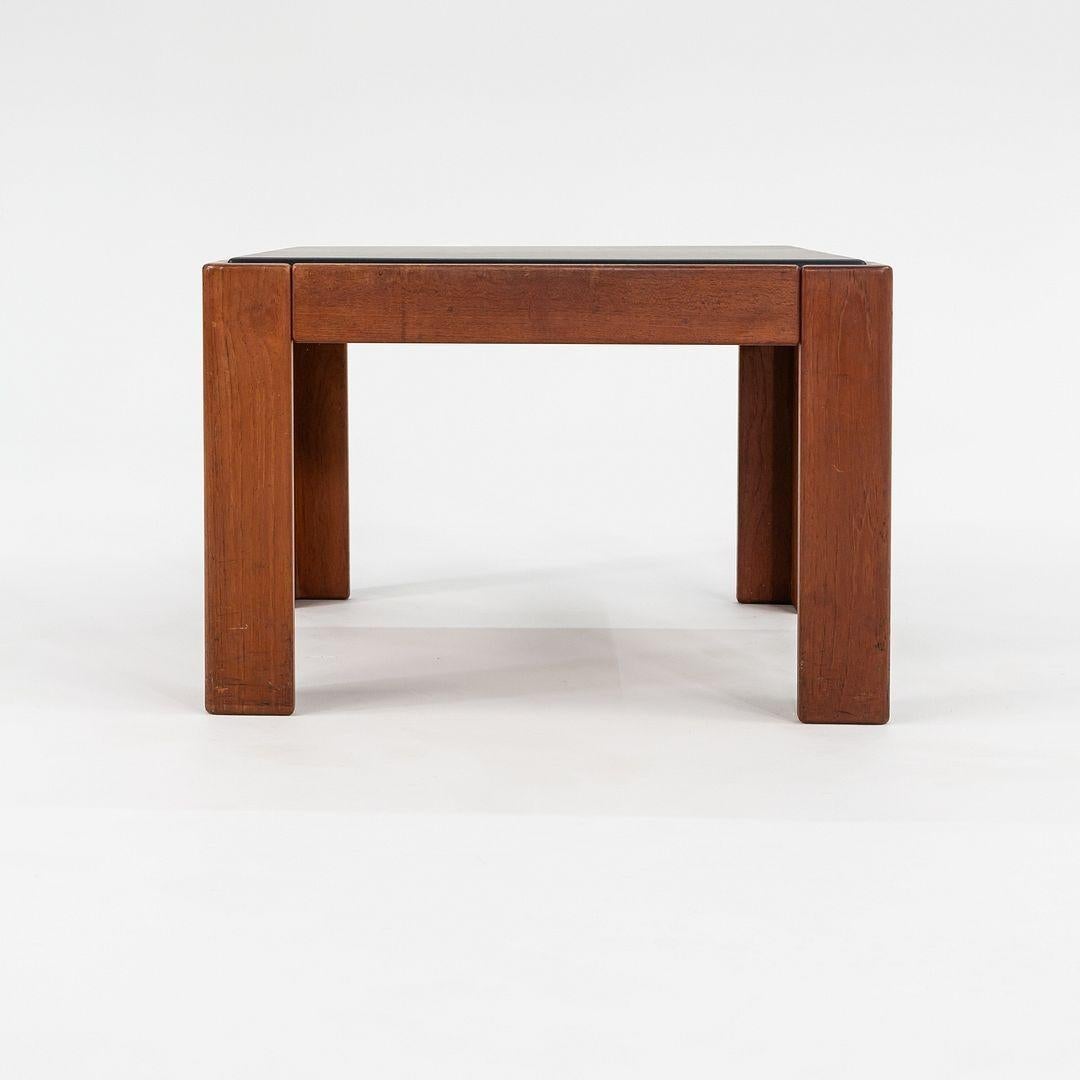 Fin du 20e siècle 1970s Jim Eldon for Knoll International Side / Coffee / End Table in Walnut en vente