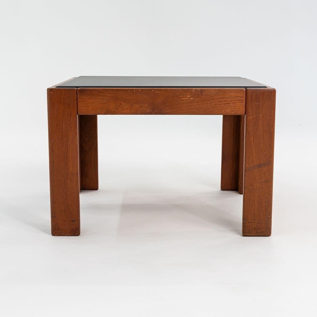 1970s Jim Eldon for Knoll International Side / Coffee / End Table in Walnut en vente 1