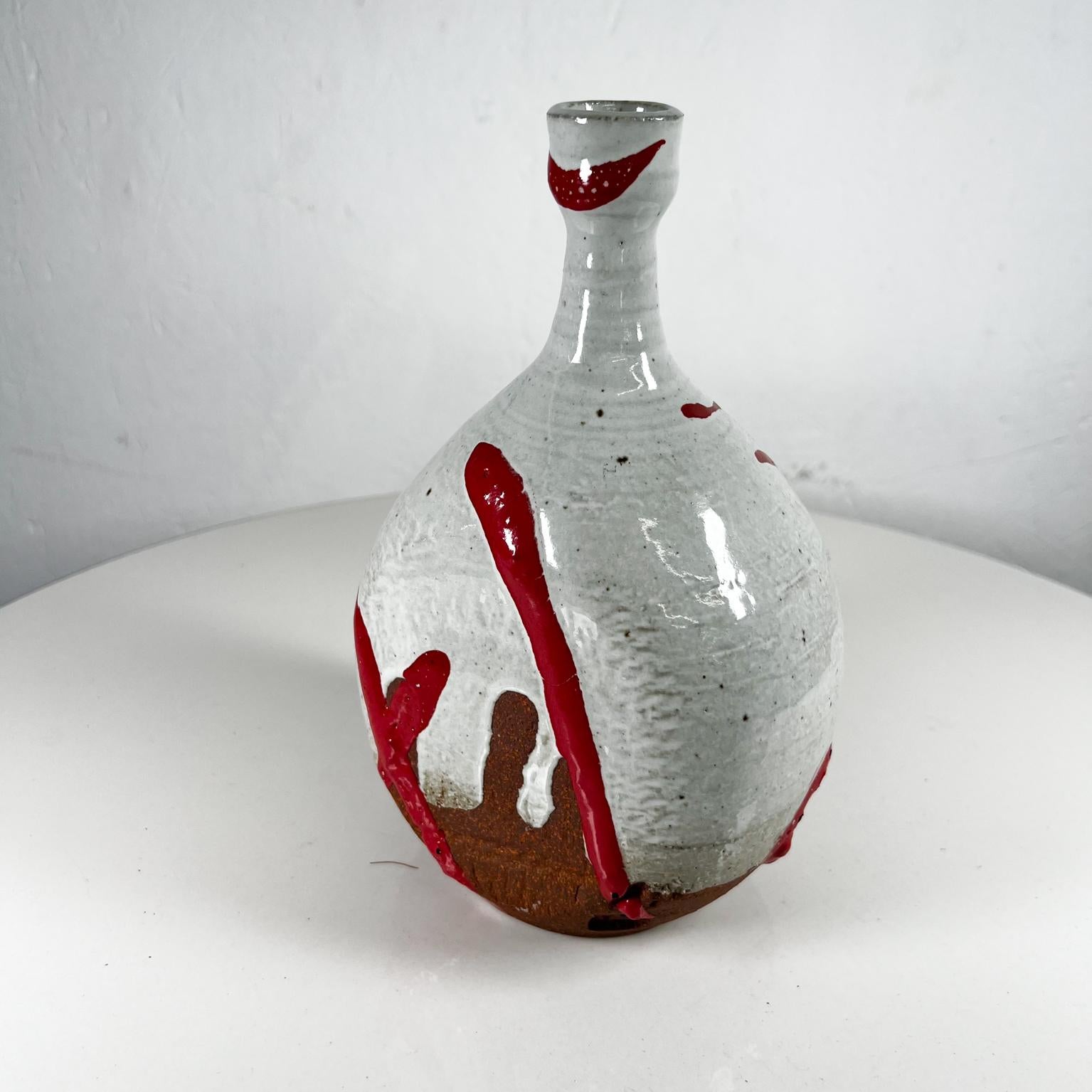 1970s JM Abstract Red and White Studio Pottery Vase Vessel 4