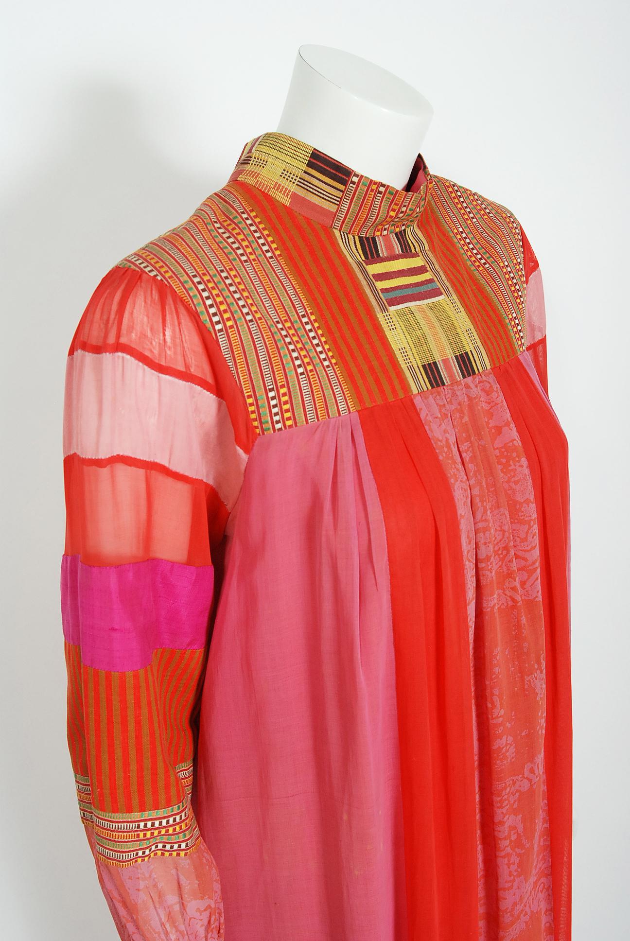 Robe longue vintage en coton brodé et patchwork des années 1970 portée par Zsa Gabor Pour femmes en vente