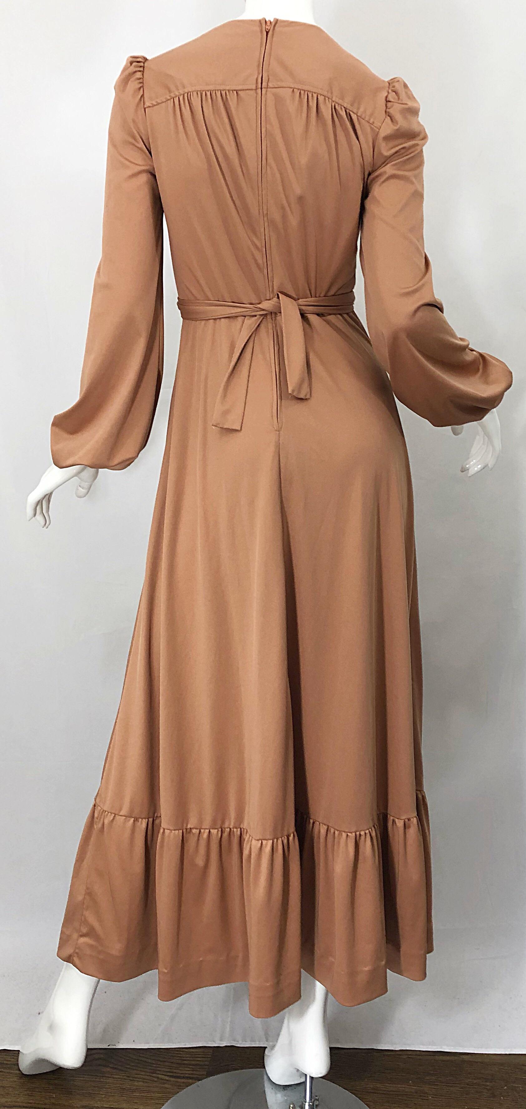 1970s Jody T Terracotta Tan Deco Style Vintage 70s Long Sleeve Jersey Maxi Dress 1