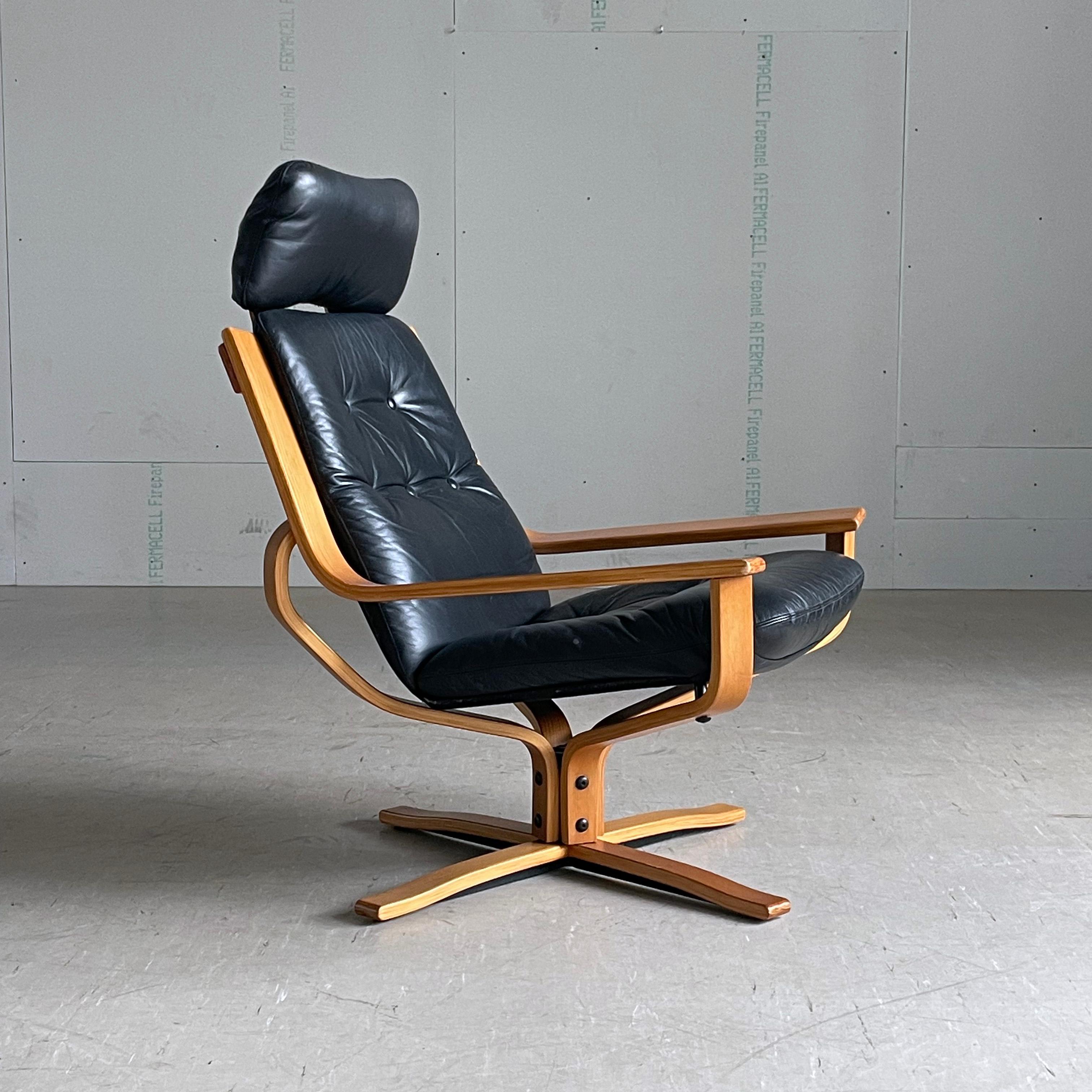 Mid-Century Modern 1970's Joe Rufenacht leather Lounge Chair For Sale