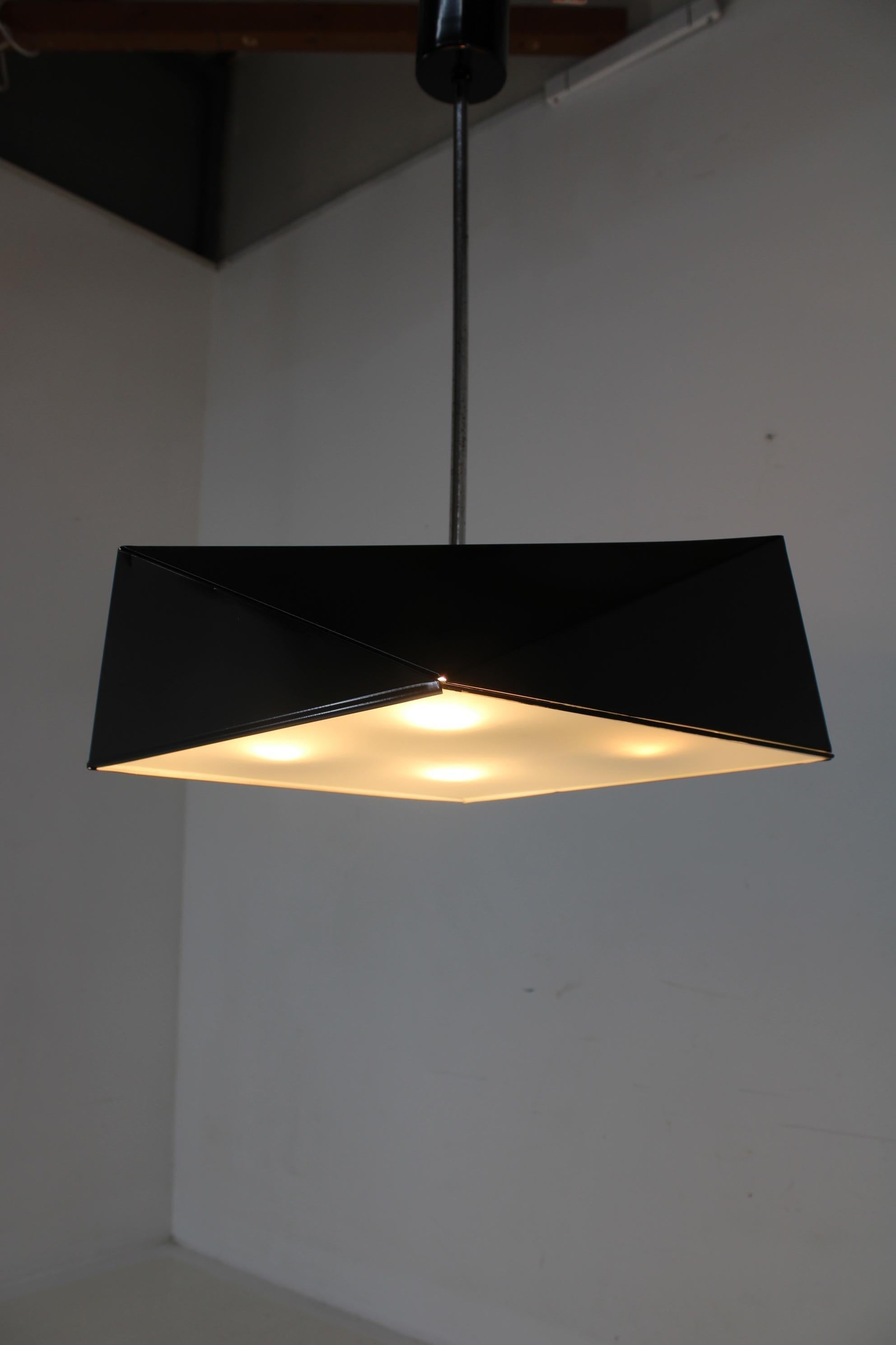 Lampada a sospensione geometrica di Josef Hurka degli anni '70 per Napako, 6 articoli disponibili in vendita 4