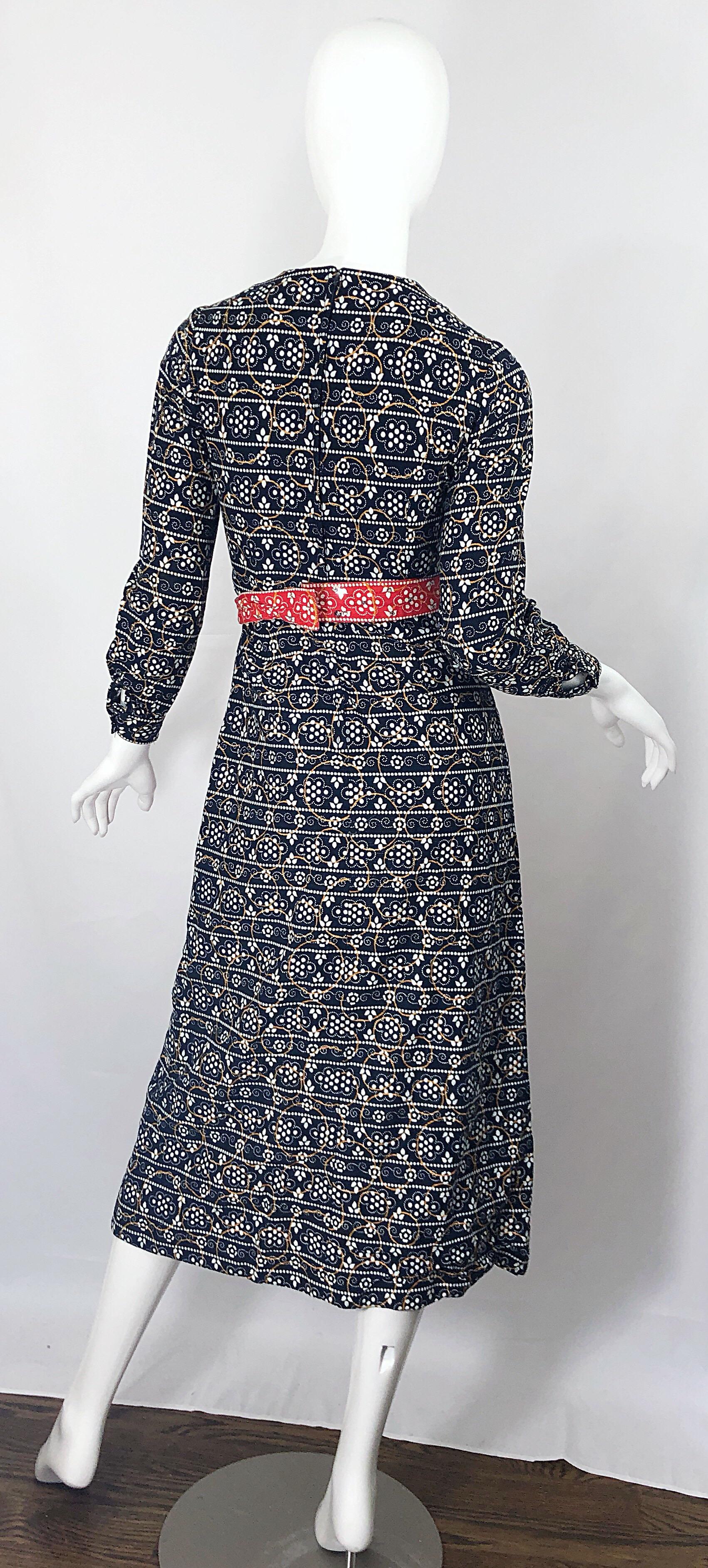 1970s Joseph Brennan Trompe L'Oeil Rojo, Blanco y Azul Rhinestone 70s Vestido Midi en venta 7