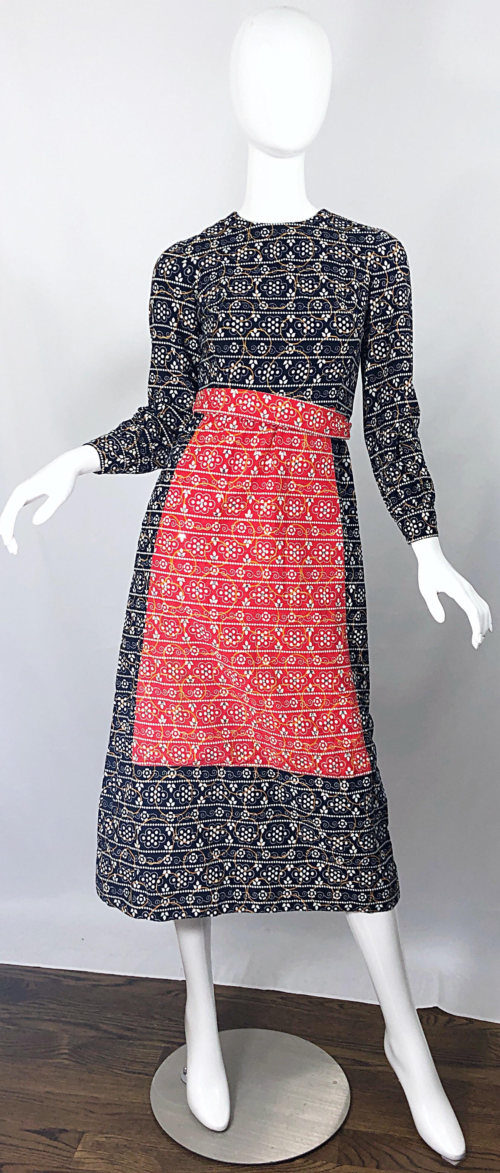 1970s Joseph Brennan Trompe L'Oeil Rojo, Blanco y Azul Rhinestone 70s Vestido Midi en venta 8