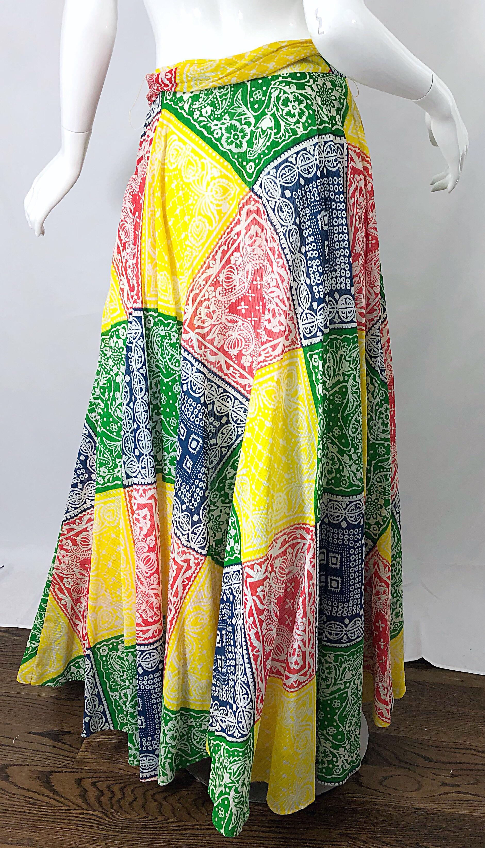1970s Joseph Magnin Bandana Multi Color Print Boho Vintage 70s Cotton Maxi Skirt In Excellent Condition In San Diego, CA