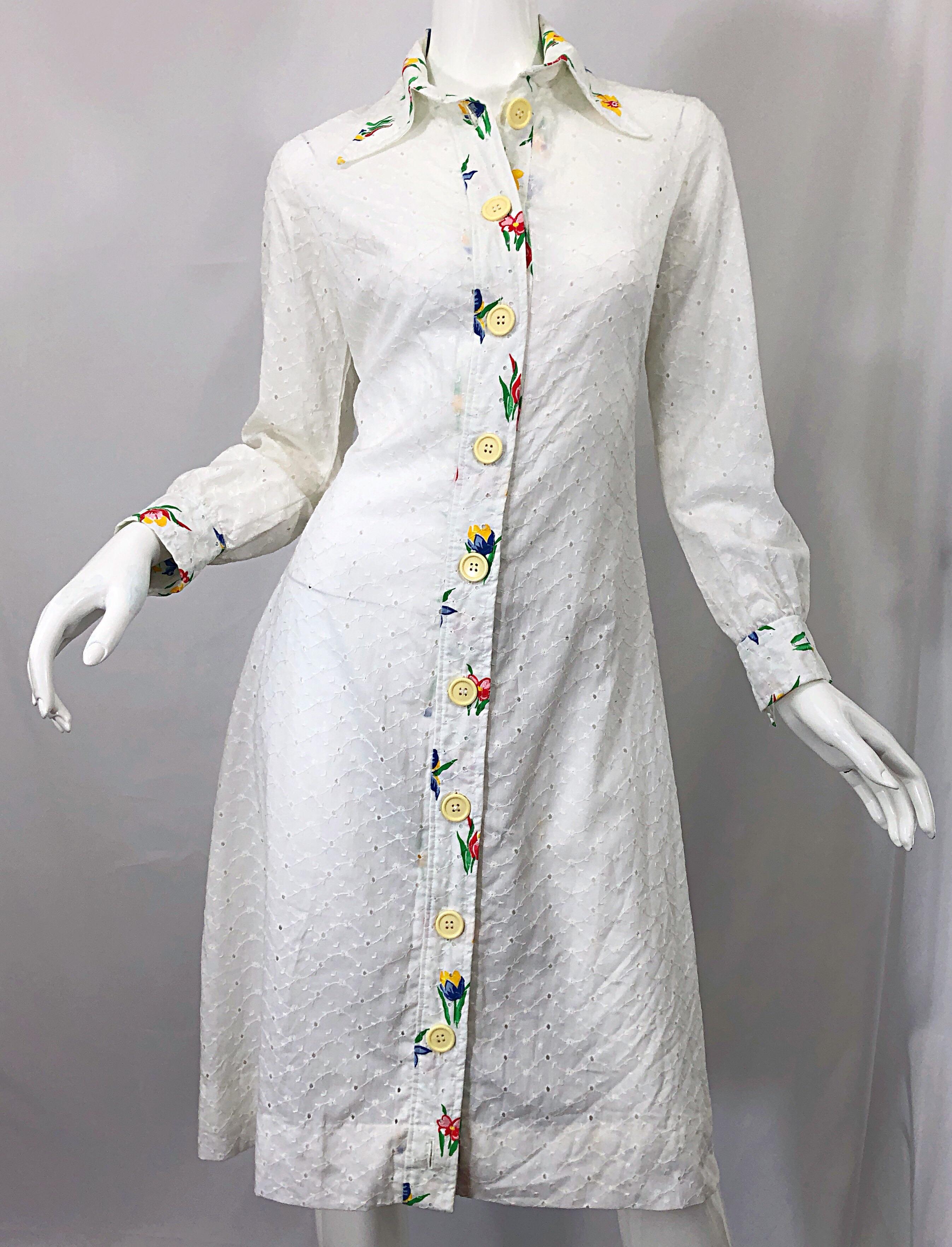 1970s Joseph Magnin White Eyelet Cotton Embrodiered Vintage 70s Shirt Dress For Sale 3