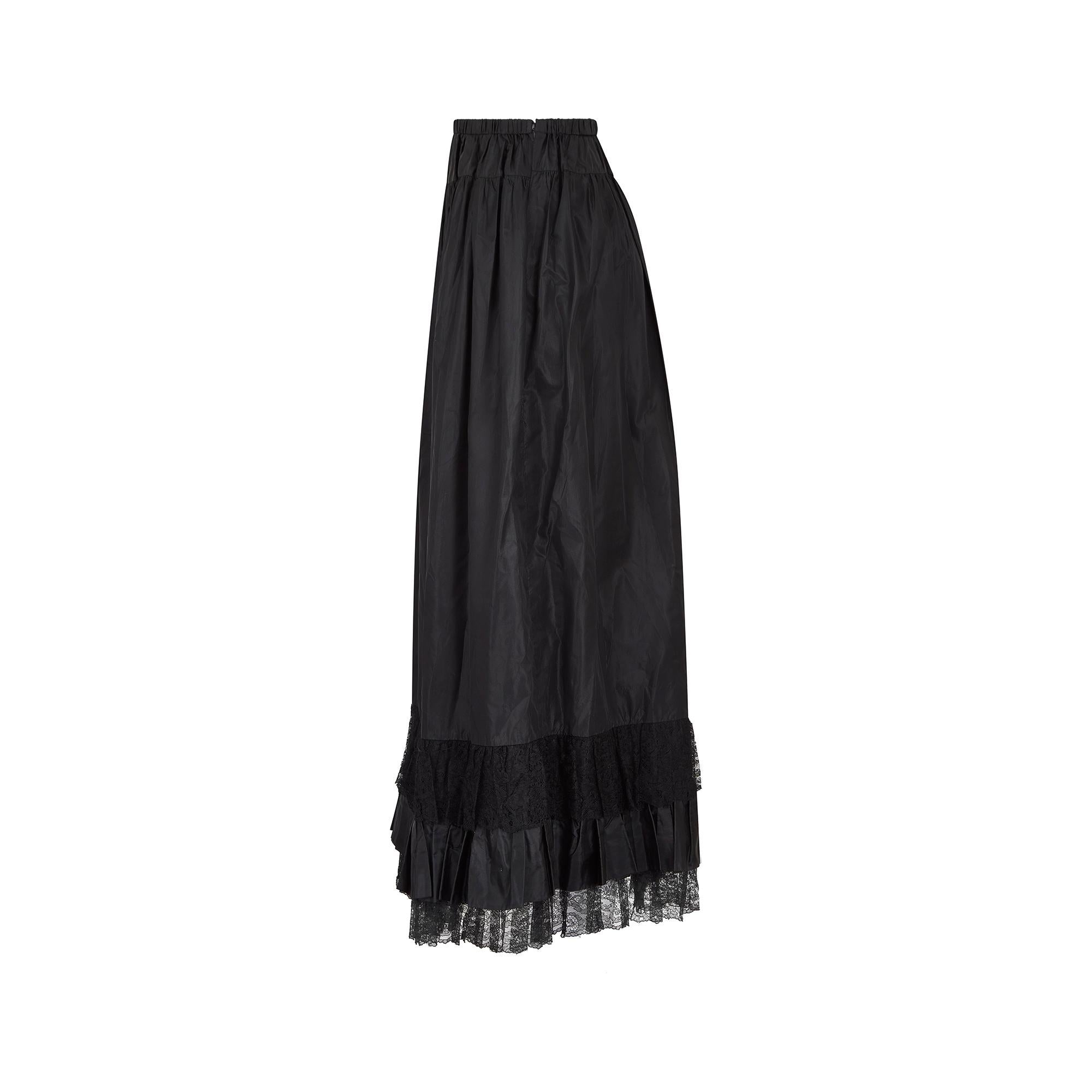 1970s Karl Lagerfield for Chloe Black Victoriana Silk Lace Skirt In Excellent Condition For Sale In London, GB