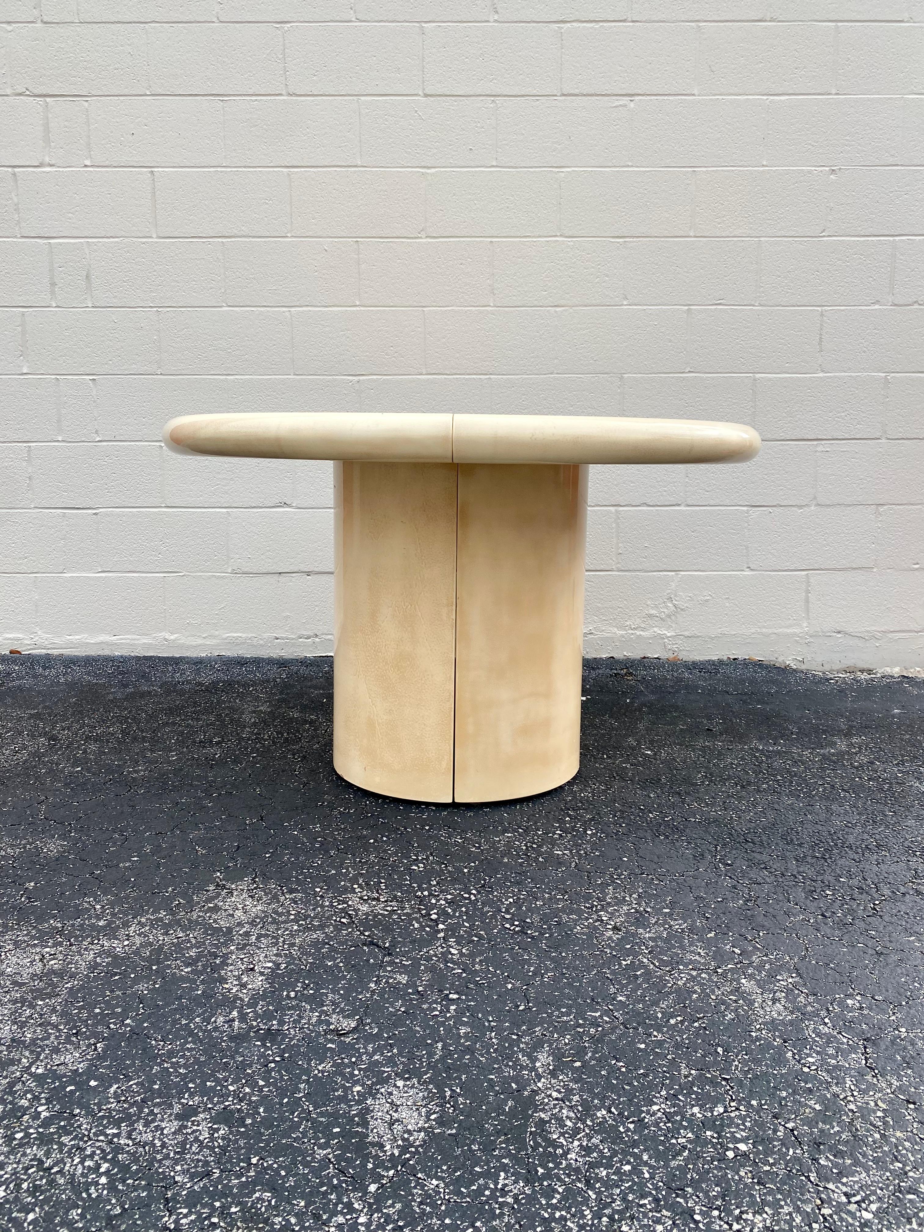 Mid-Century Modern 1970s Karl Springer Style Goatskin Extending Round Oval  Dining Room Table For Sale