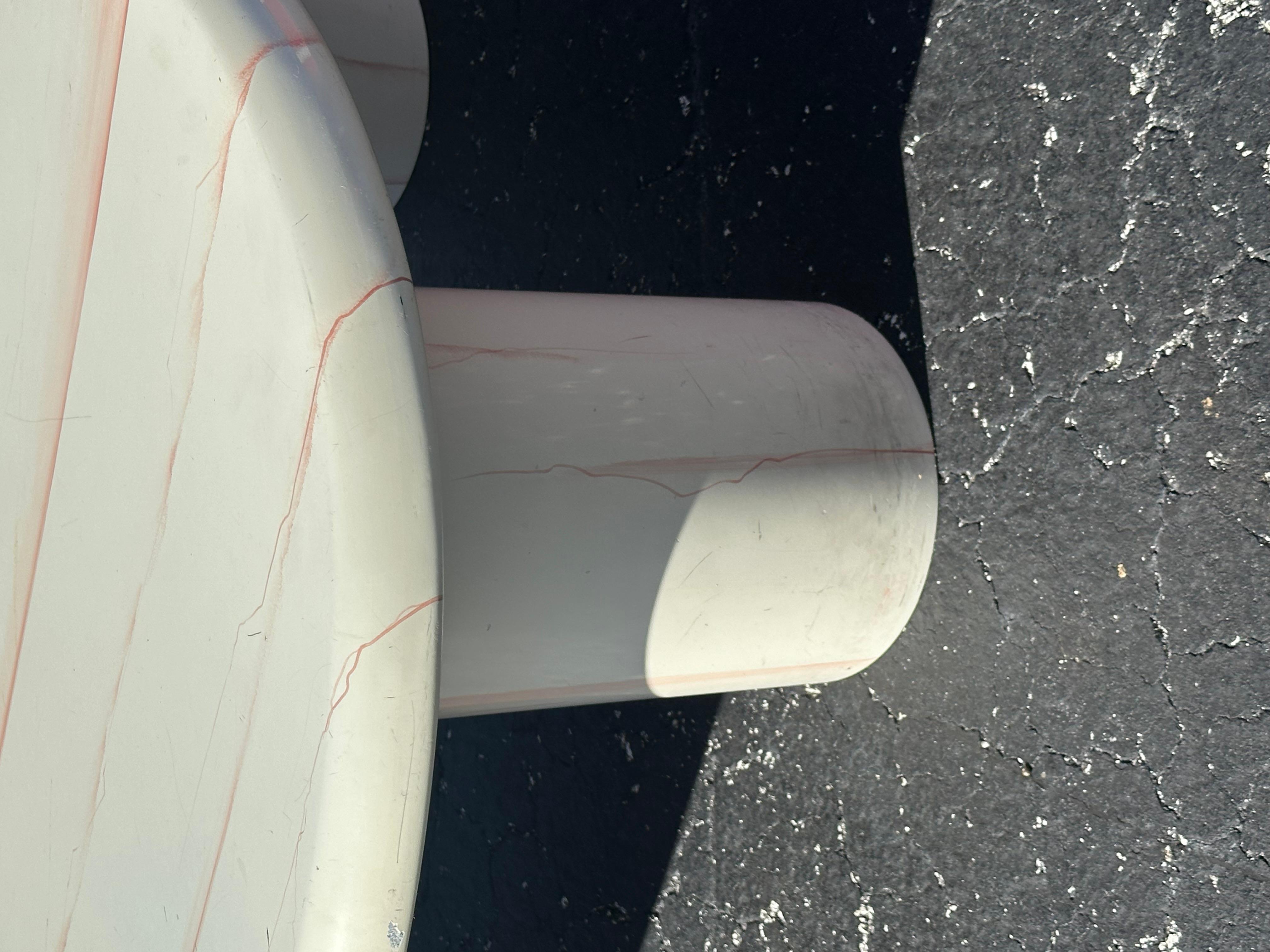 1970s Karl Springer Style Painted Bone White Red Kidney Wood Lucite Coffee Table For Sale 6