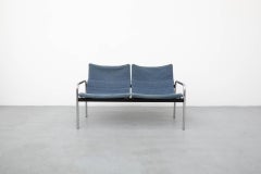 Fauteuil d'amour Kembo de la série « Ultrax » des années 1970 à cadre chromé avec housses de sièges bleues