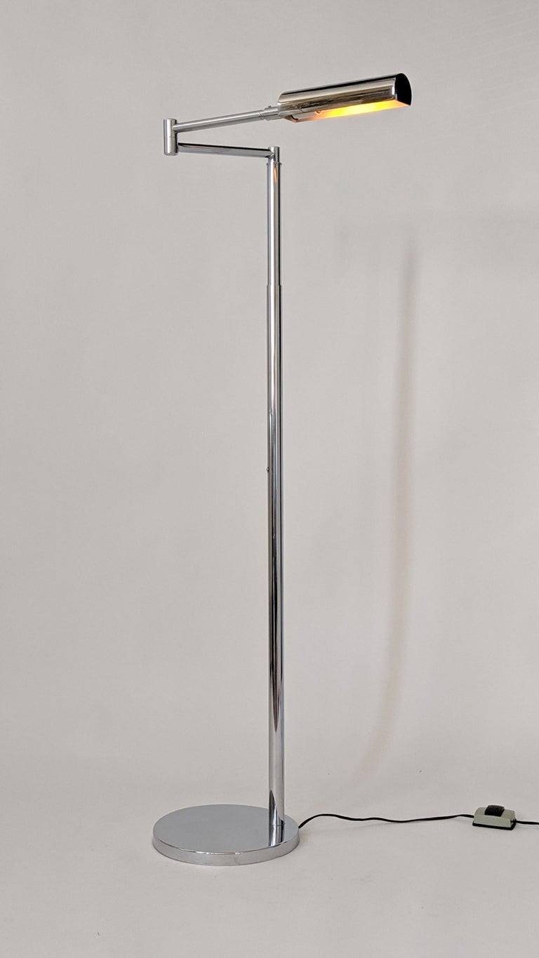 telescopic reading lamp