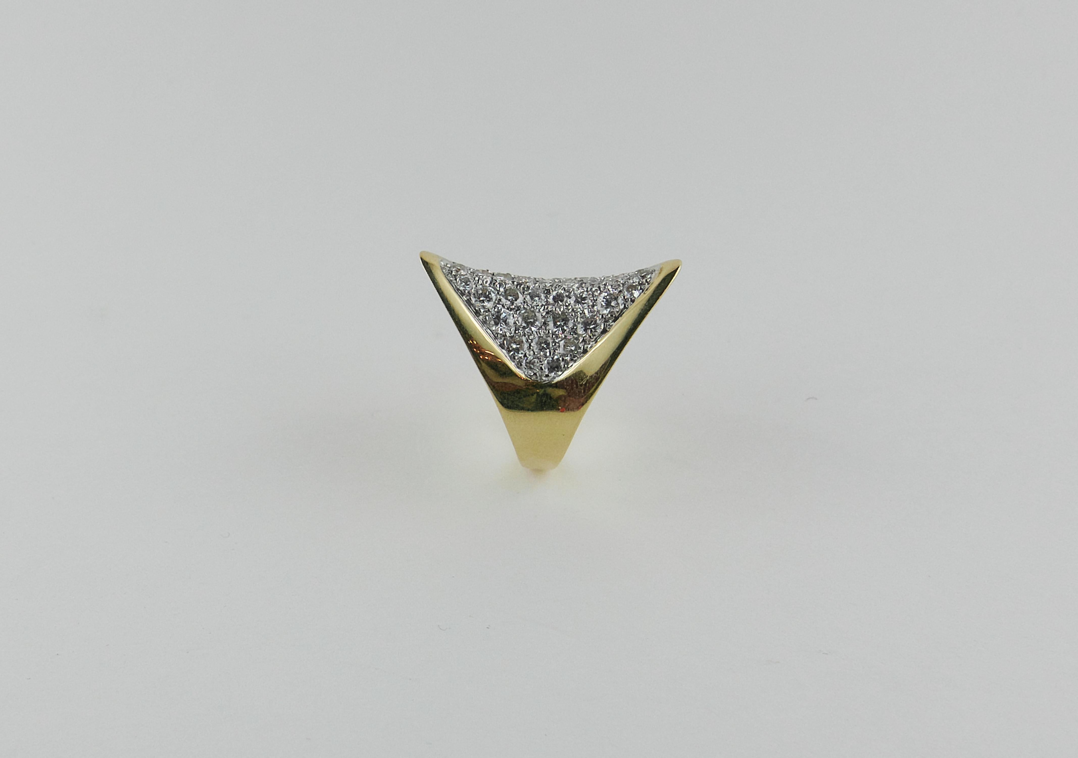 Women's 1970s Kutchinsky Yellow Gold and Diamond Ring For Sale