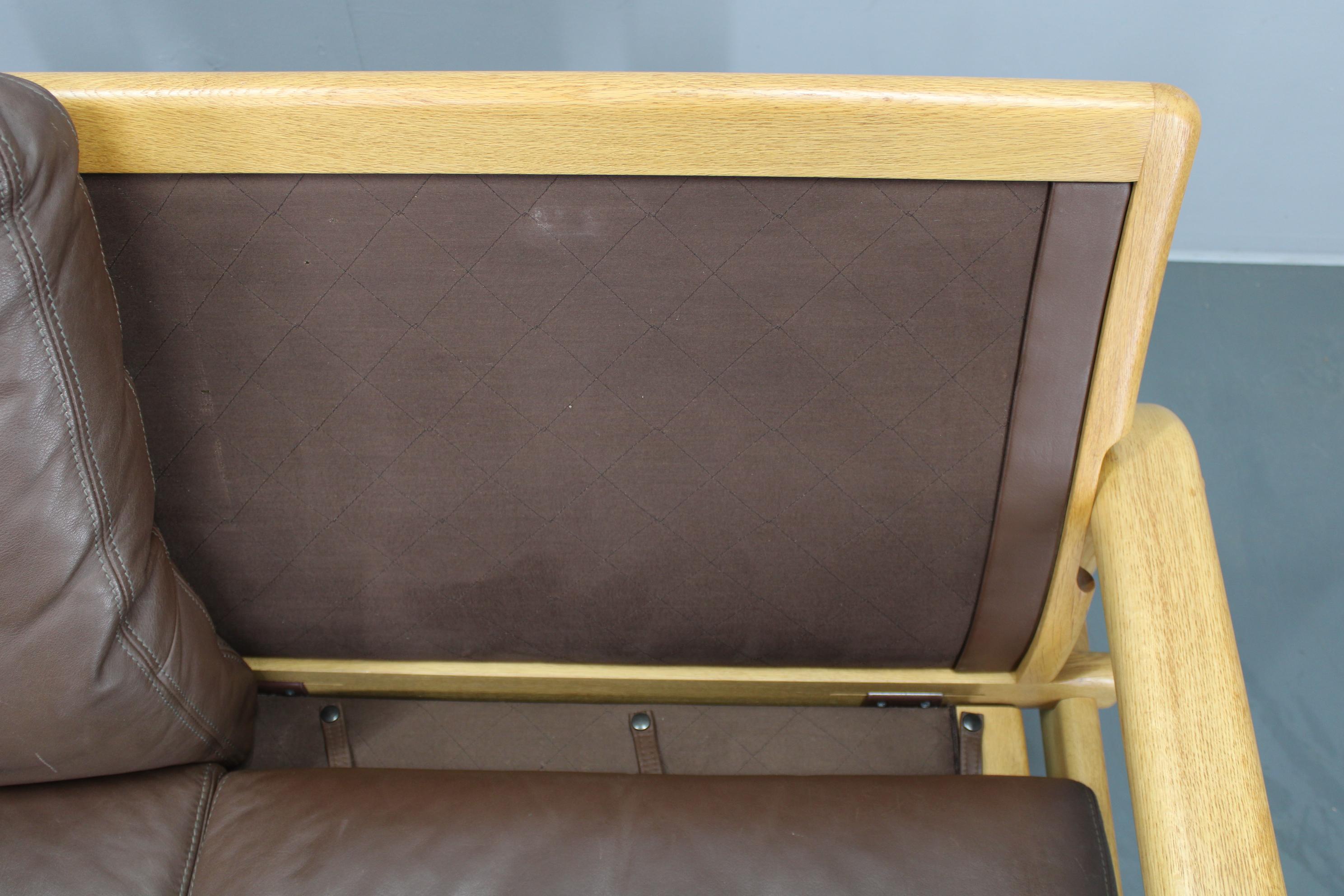 1970s L. Olsen & Søn Oak and Leather 2-Seater Sofa, Denmark For Sale 5