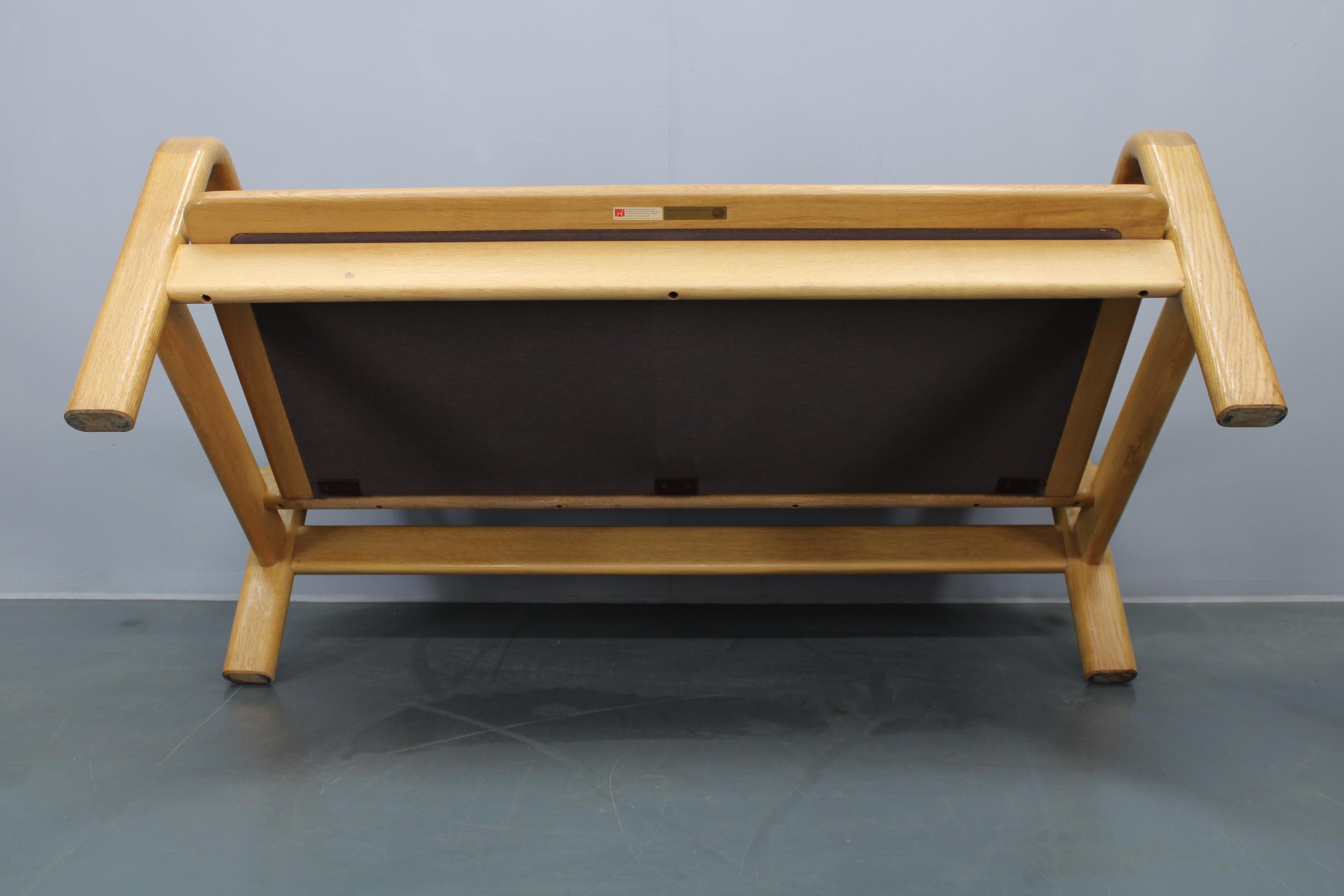 1970s L. Olsen & Søn Oak and Leather 2-Seater Sofa, Denmark For Sale 3